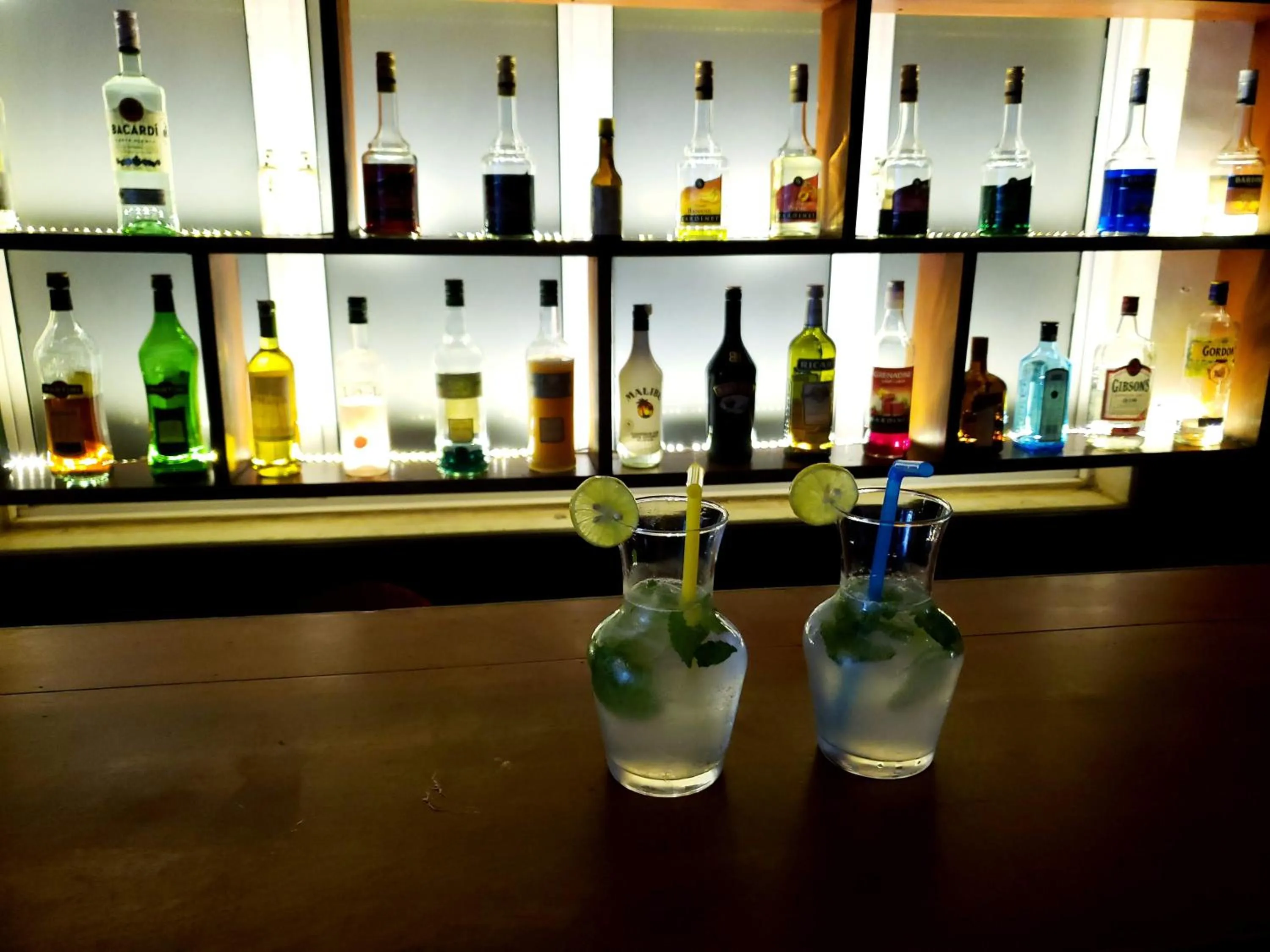 Alcoholic drinks in Parent Heritage Angkor Villa