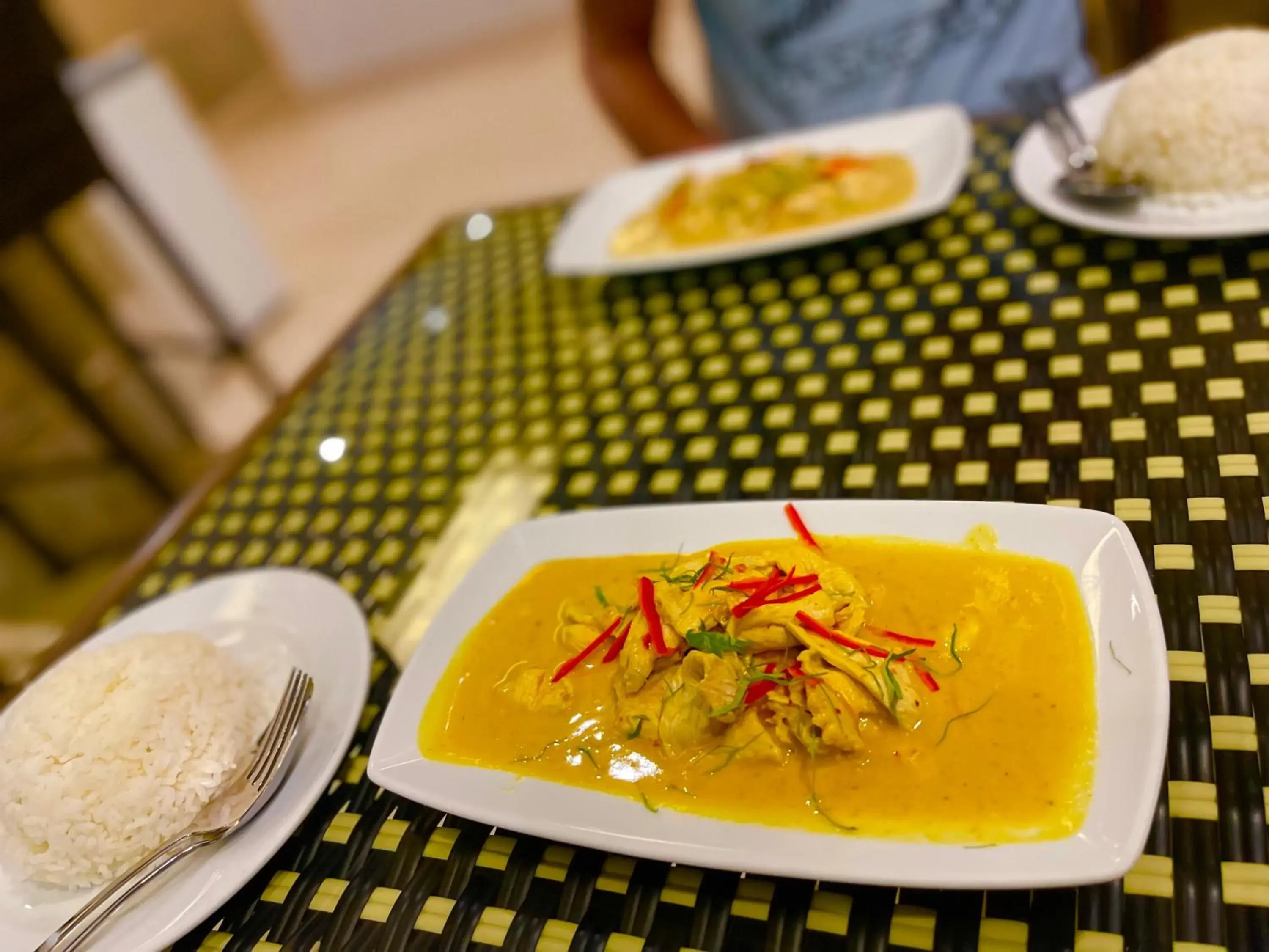 Restaurant/places to eat in The Little Moon Residence Restaurant/places to eat in The Little Moon Residence