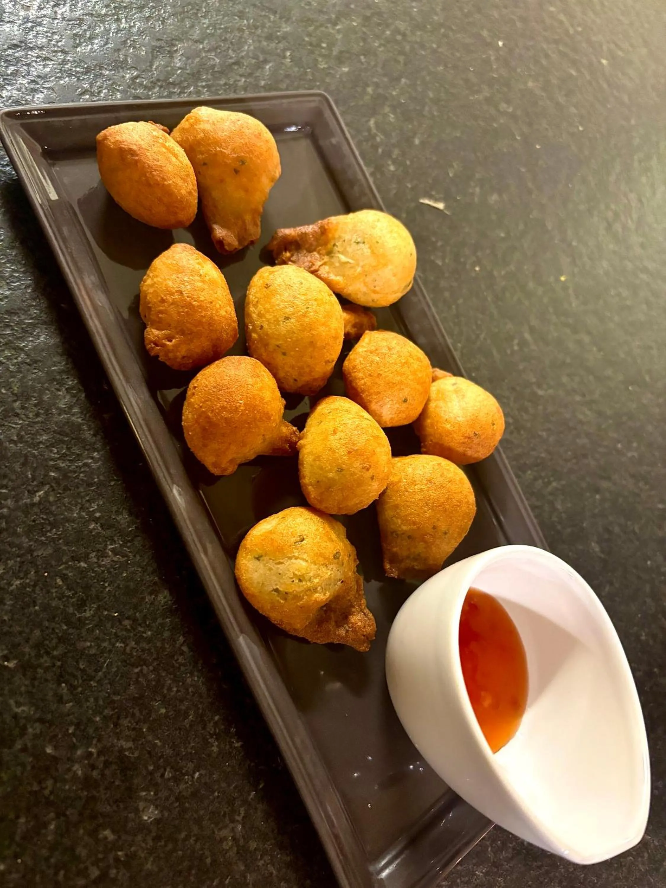 Restaurant/places to eat in Manoir Des Douets Fleuris