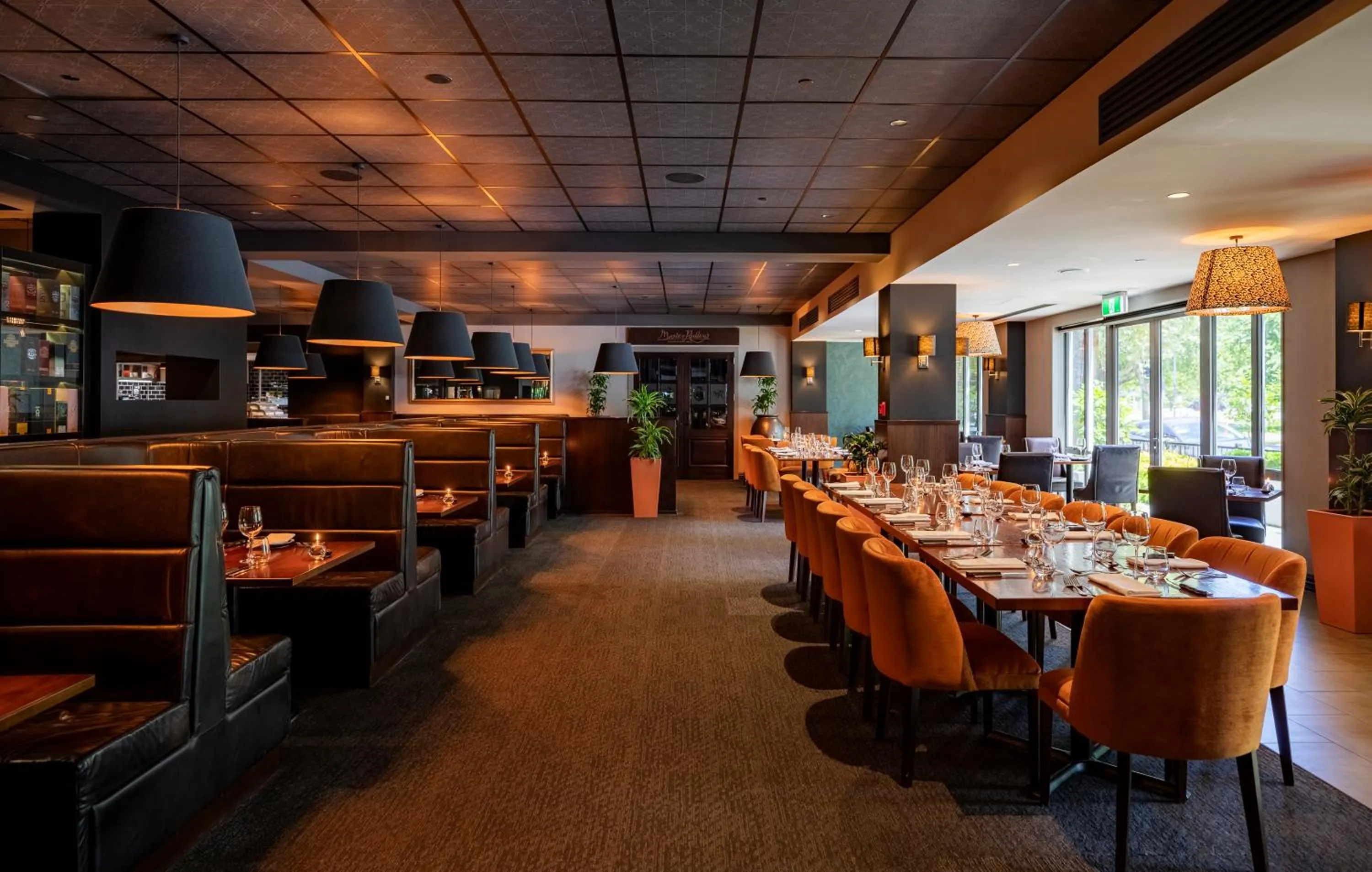 Restaurant/places to eat in Rydges Latimer Christchurch