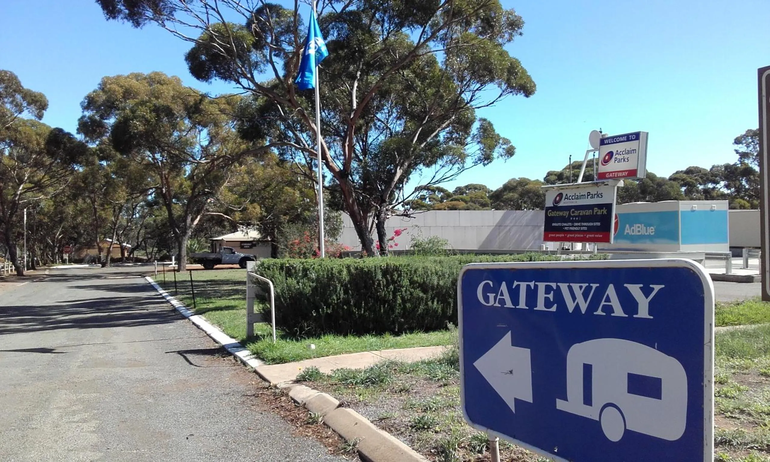 Acclaim Gateway Tourist Park