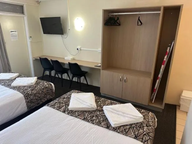 Bedroom, Bed in City Centre Motel Kempsey