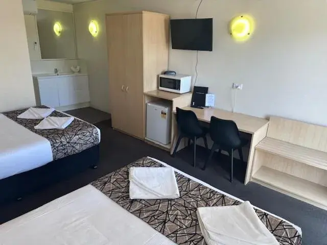 Economy Twin Room - single occupancy in City Centre Motel Kempsey Economy Twin Room - single occupancy in City Centre Motel Kempsey