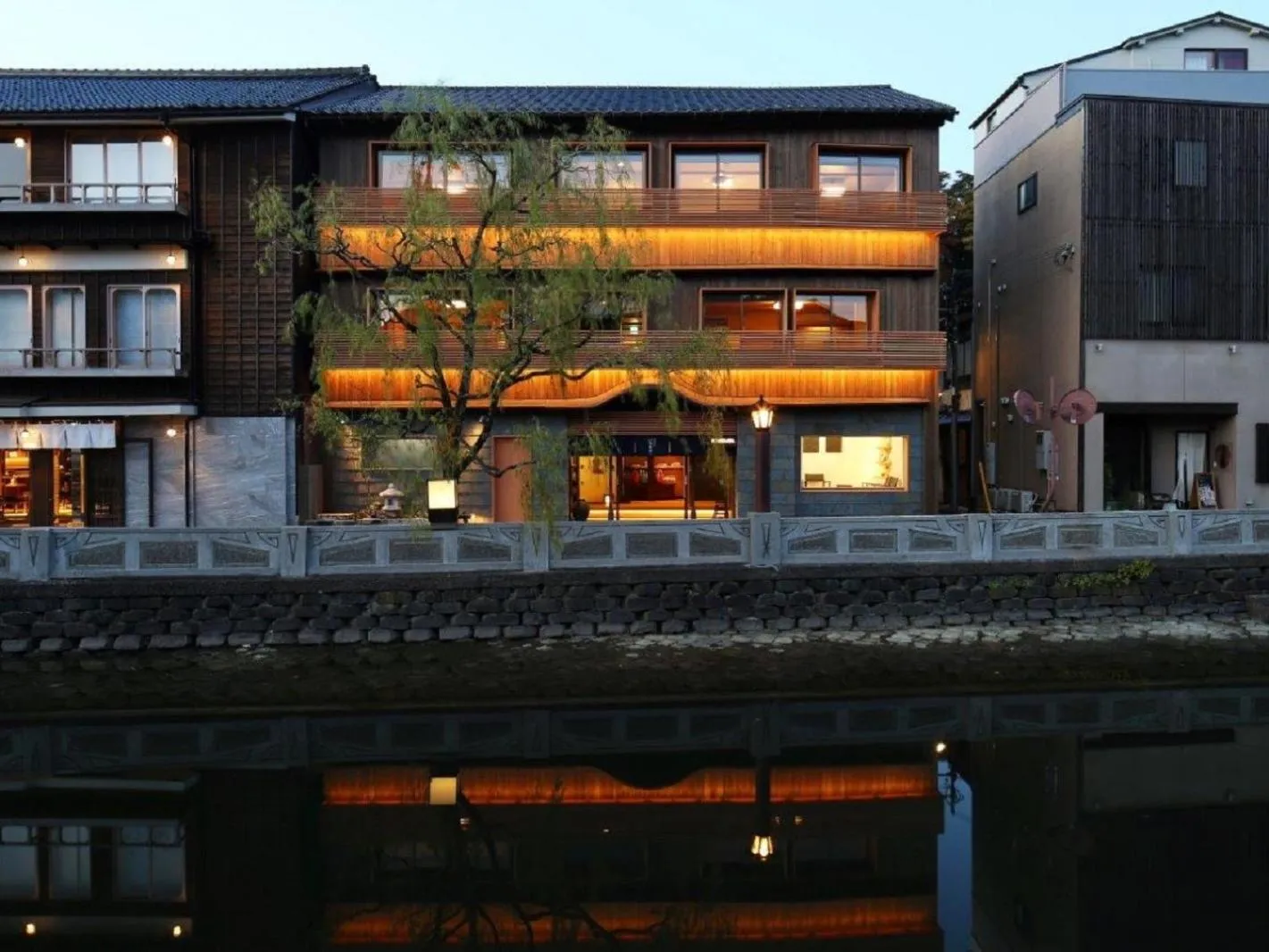 Property building in Ichidaya