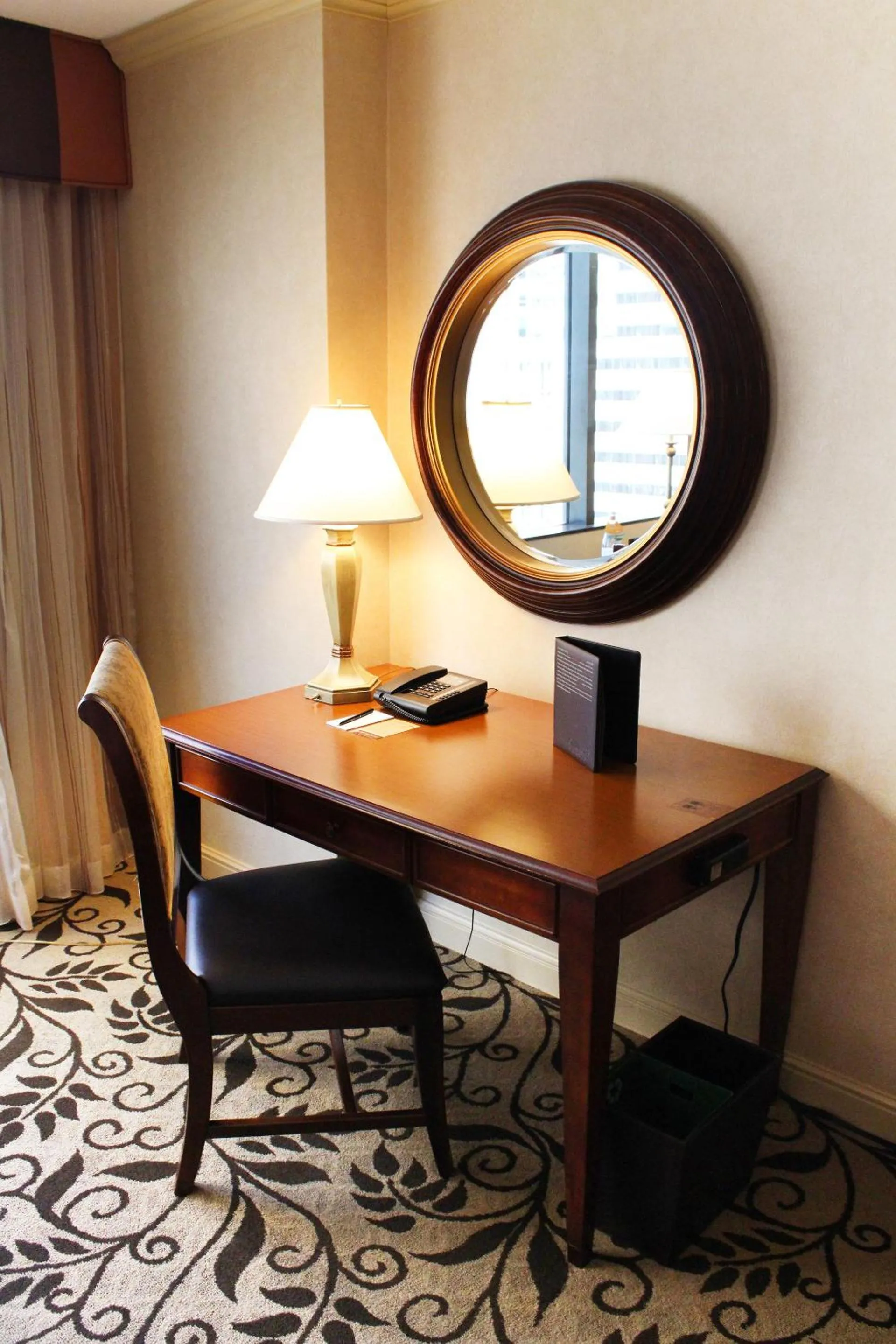 Bedroom in Omni Charlotte Hotel