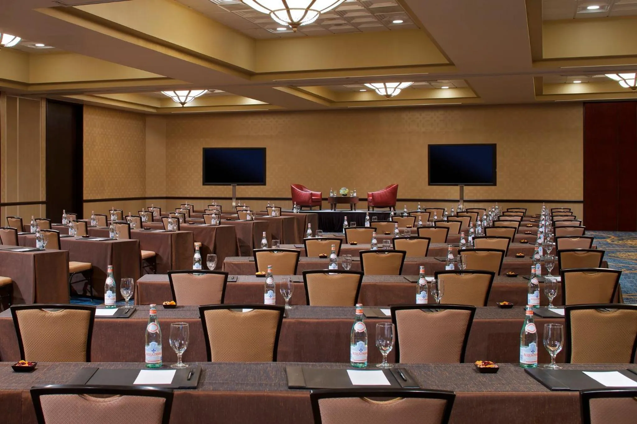 Banquet/Function facilities in Omni Charlotte Hotel