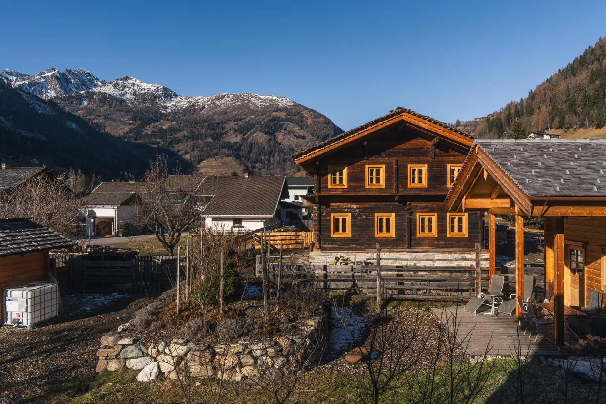 Property building in Hotel Schlosswirt