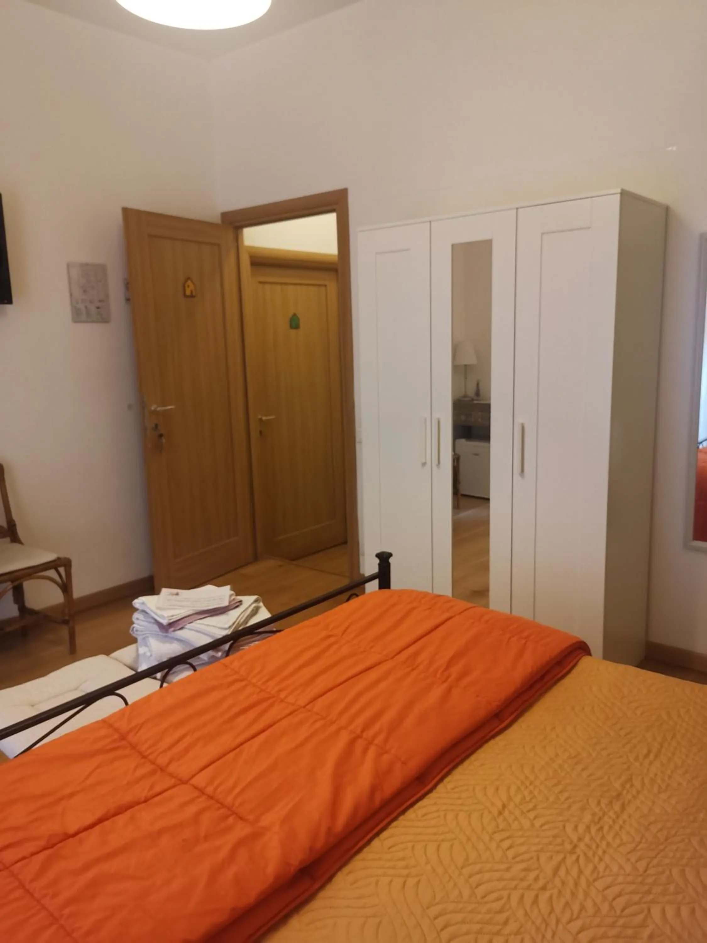 Photo of the whole room, Bed in Home 103