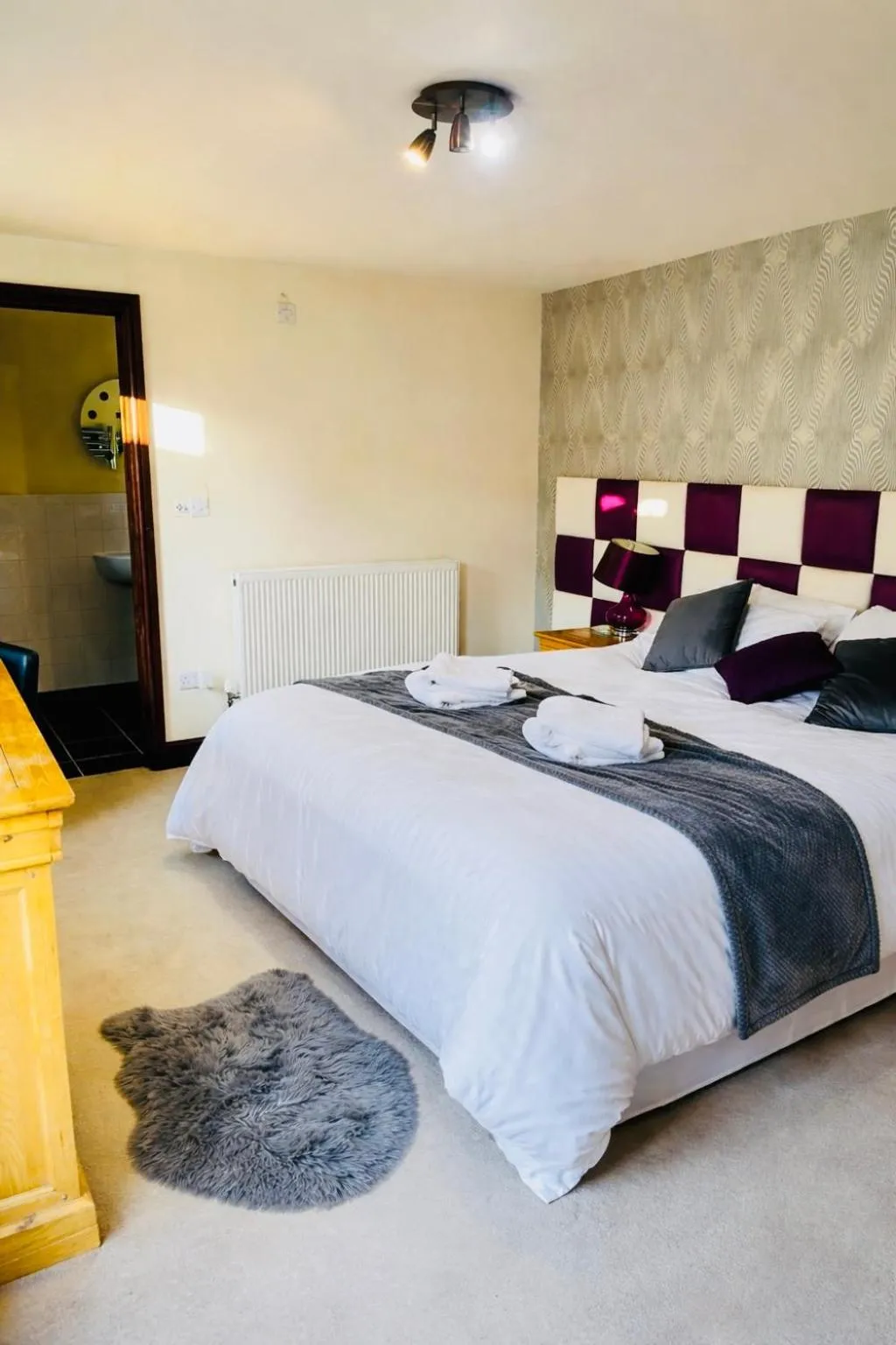 Bed in Jasmine House