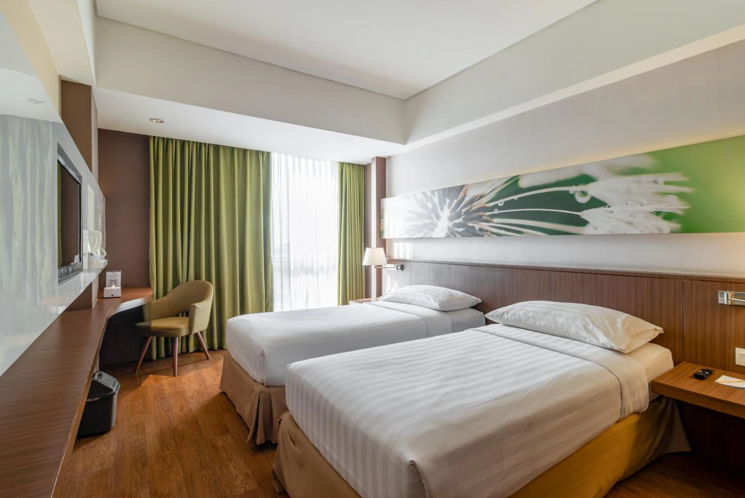 Bedroom, Bed in Soll Marina Hotel Serpong