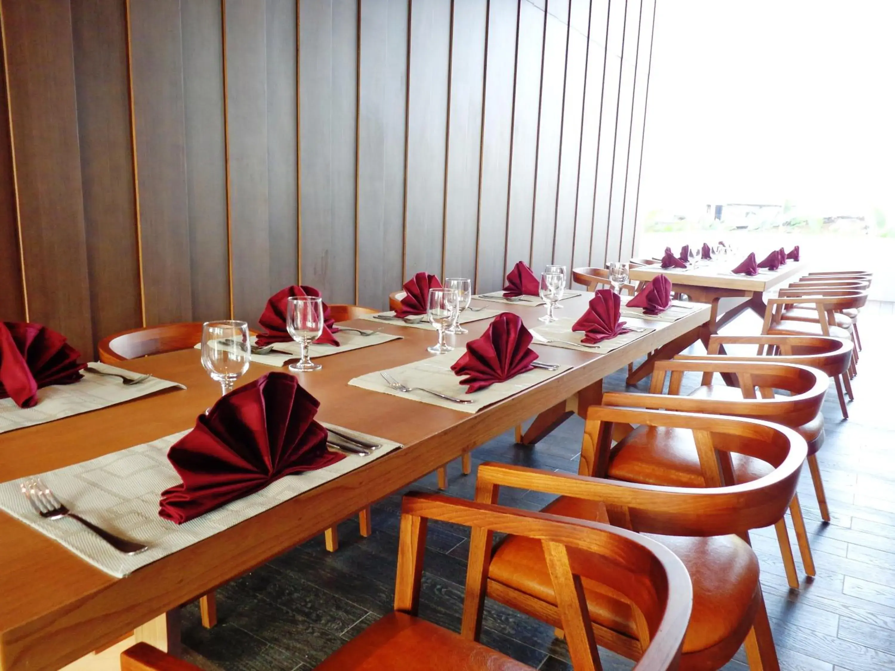 Restaurant/places to eat in Soll Marina Hotel Serpong Restaurant/places to eat in Soll Marina Hotel Serpong