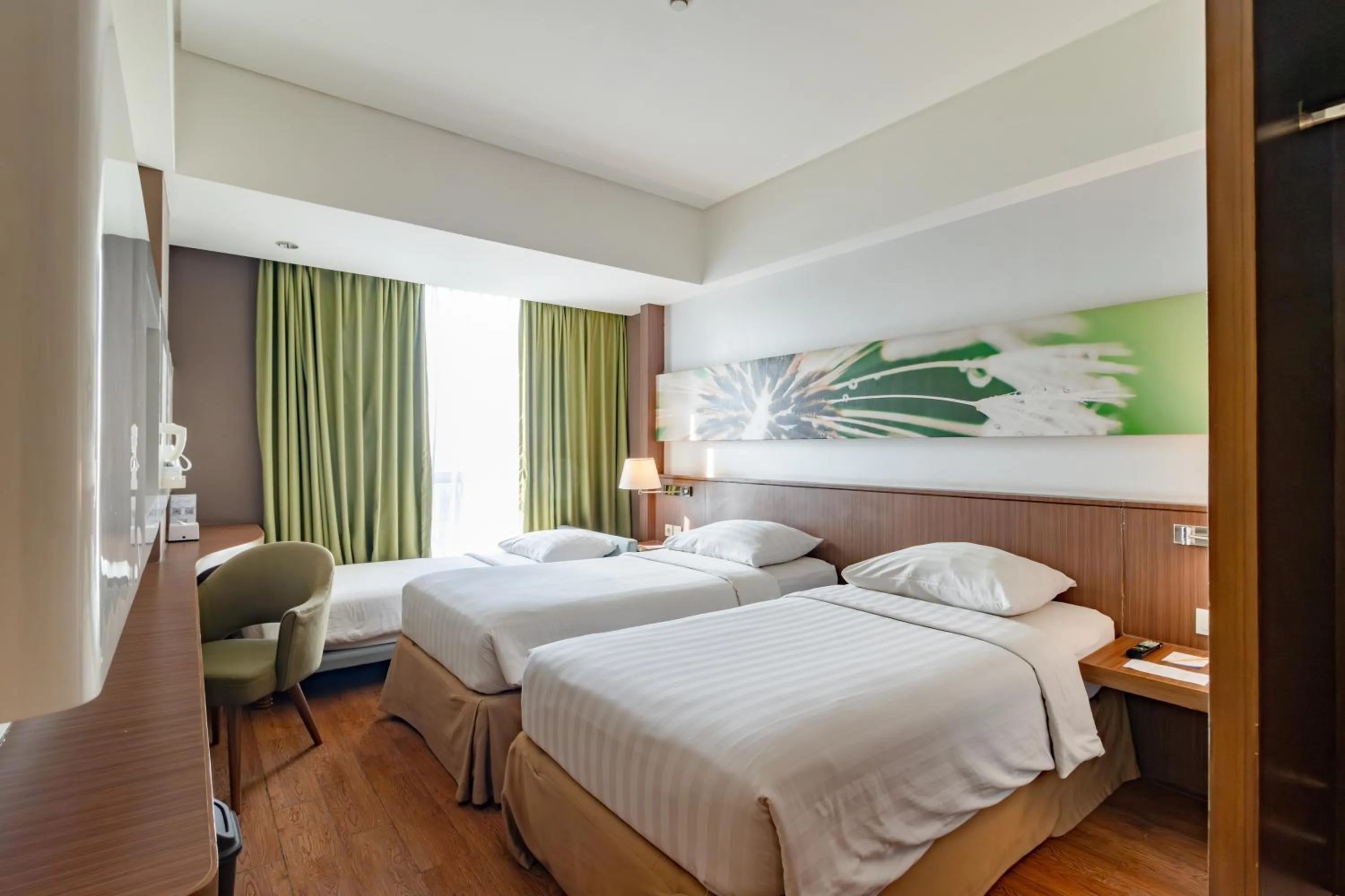 Bedroom, Bed in Soll Marina Hotel Serpong