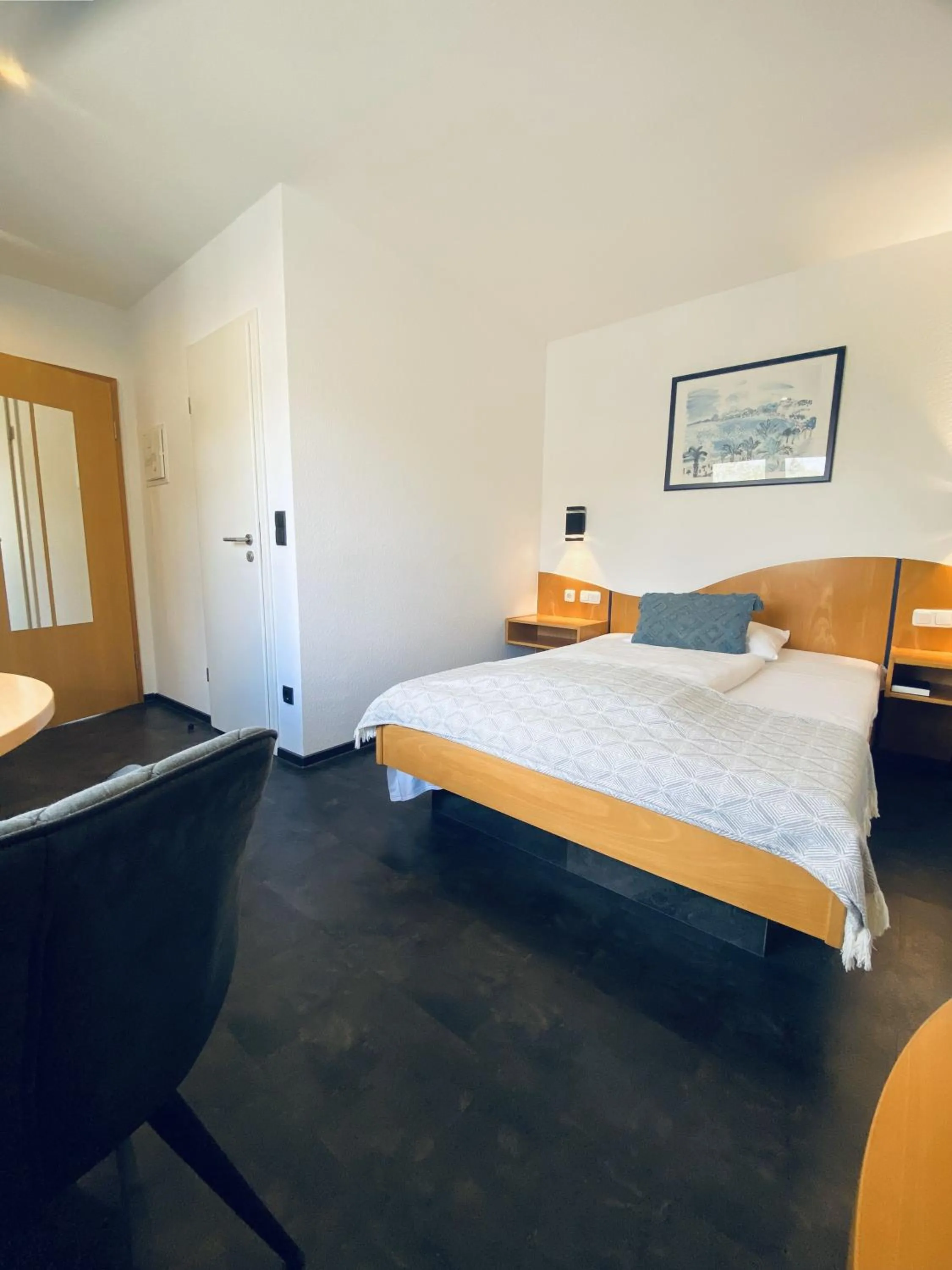 Photo of the whole room, Bed in Berghotel Kristall