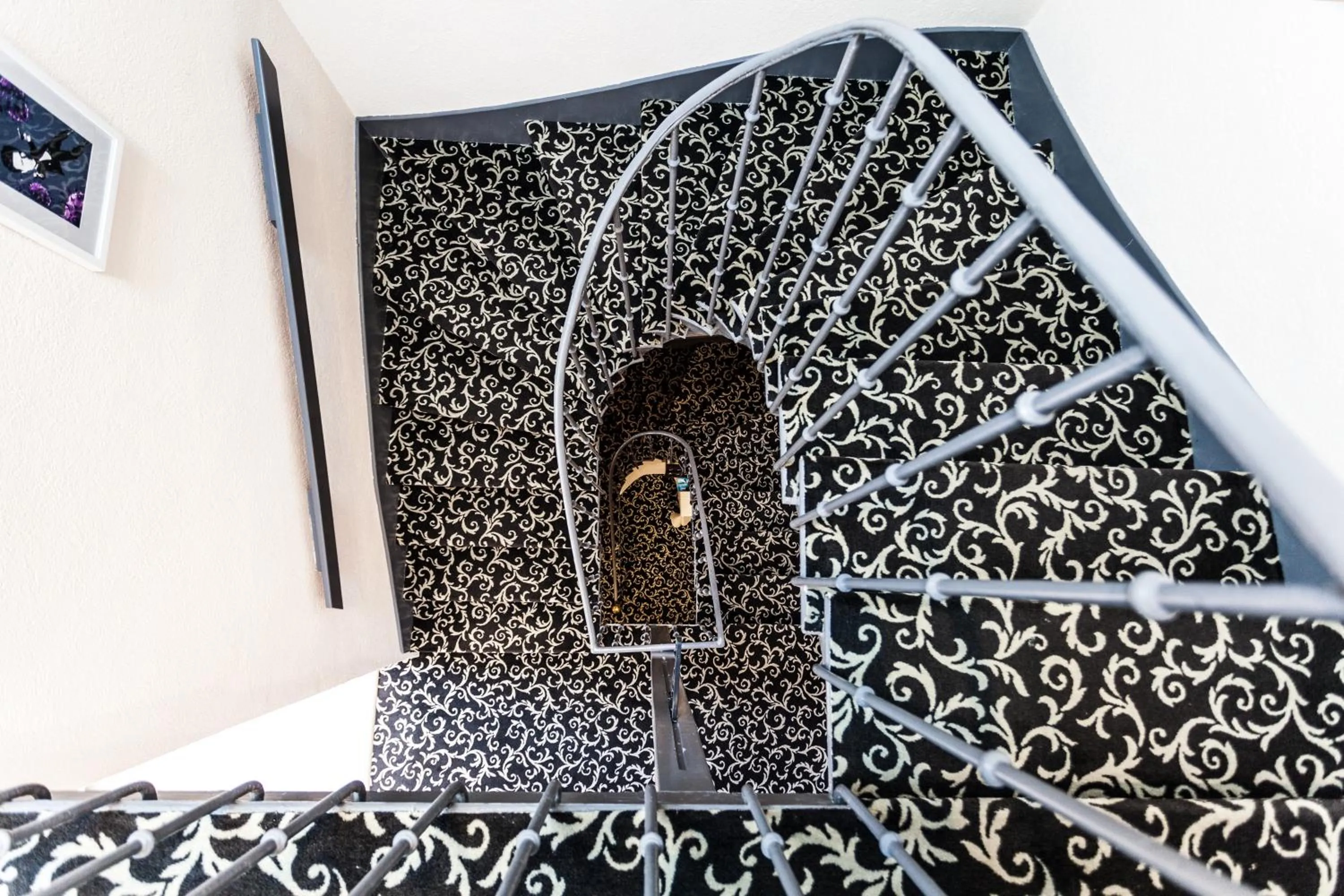 Decorative detail in Hôtel De La Plage