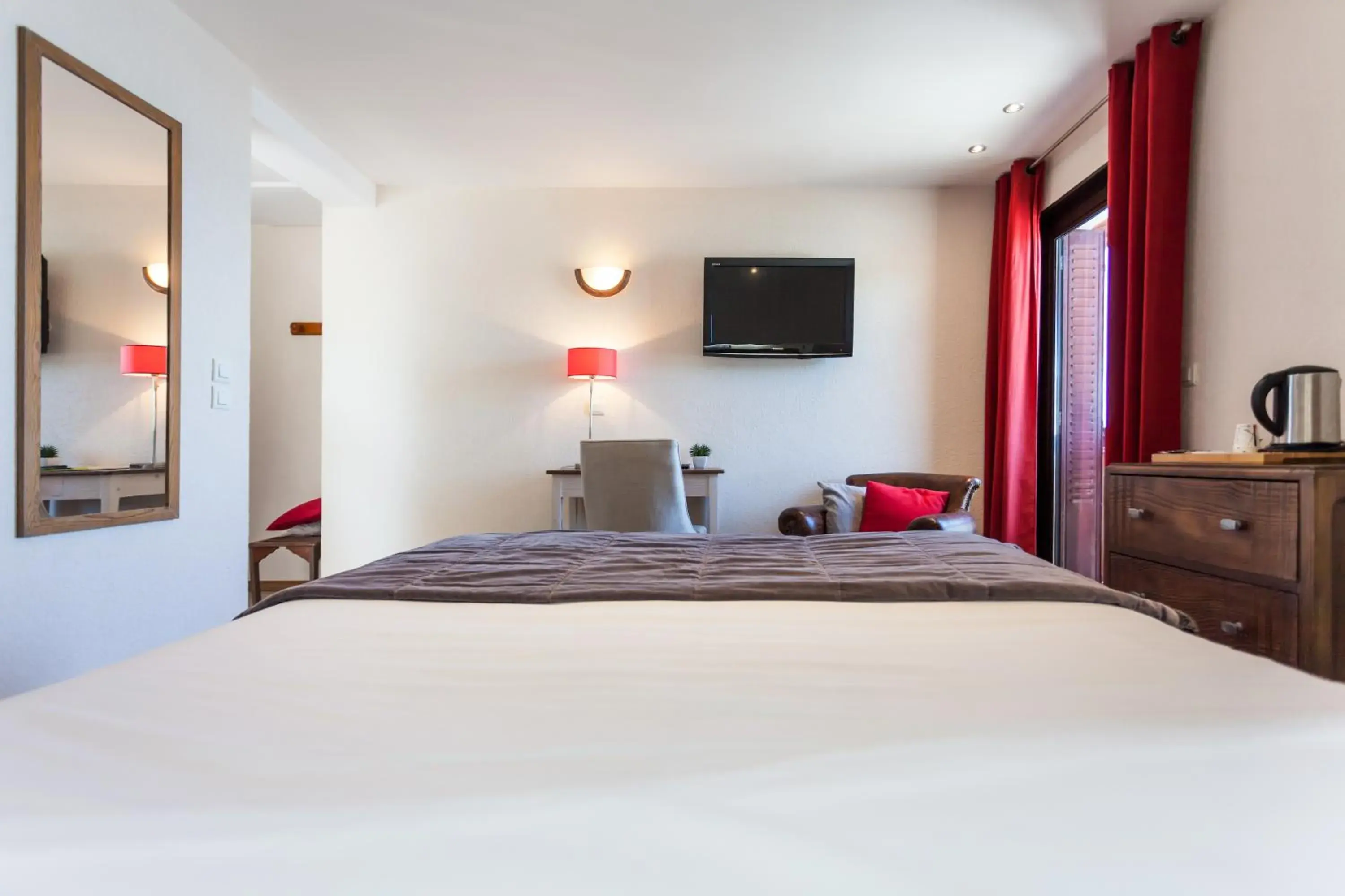 Bed in Hôtel De La Plage Bed in Hôtel De La Plage