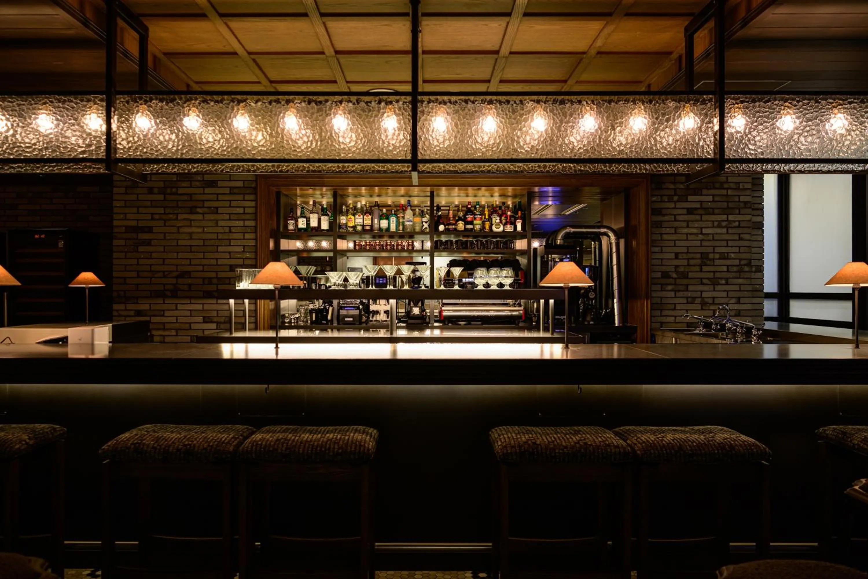 Restaurant/places to eat in Hotel The Knot Yokohama