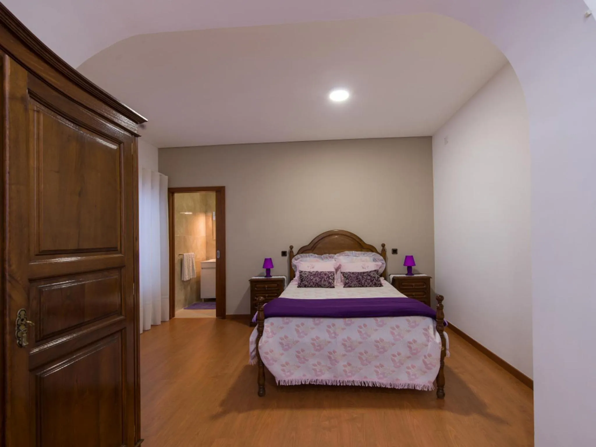 Photo of the whole room, Bed in Alojamento Correia