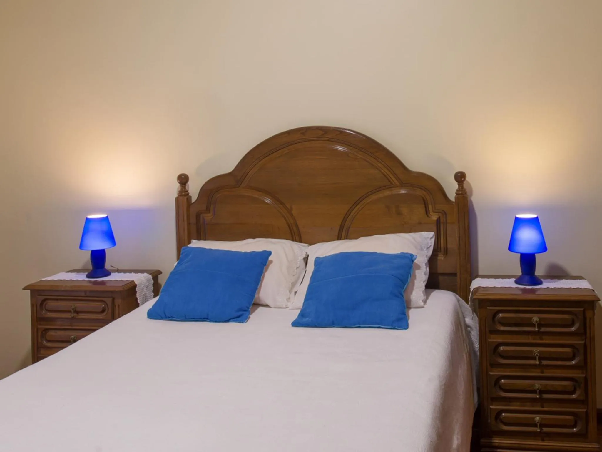 Photo of the whole room, Bed in Alojamento Correia