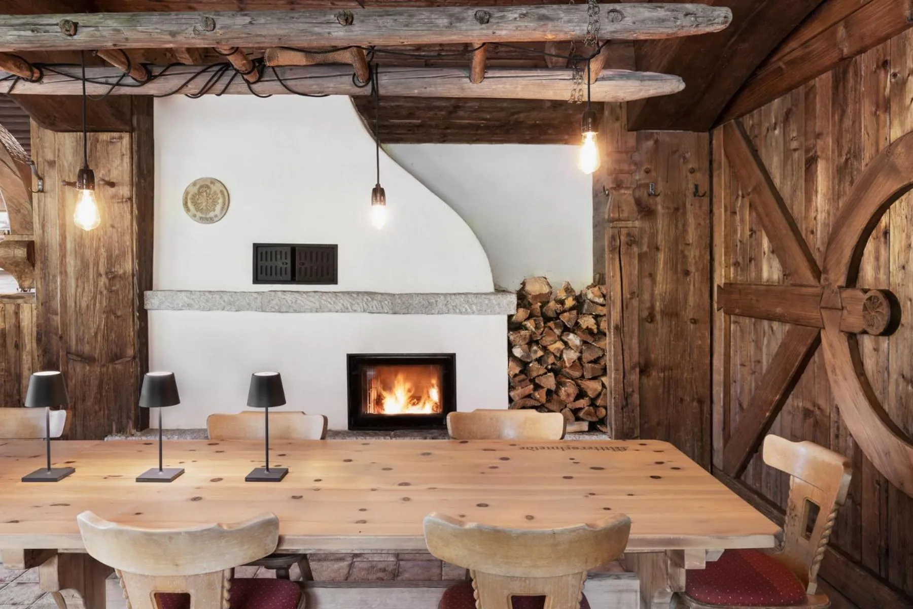 Restaurant/places to eat in Berggasthaus Höllensteinhütte