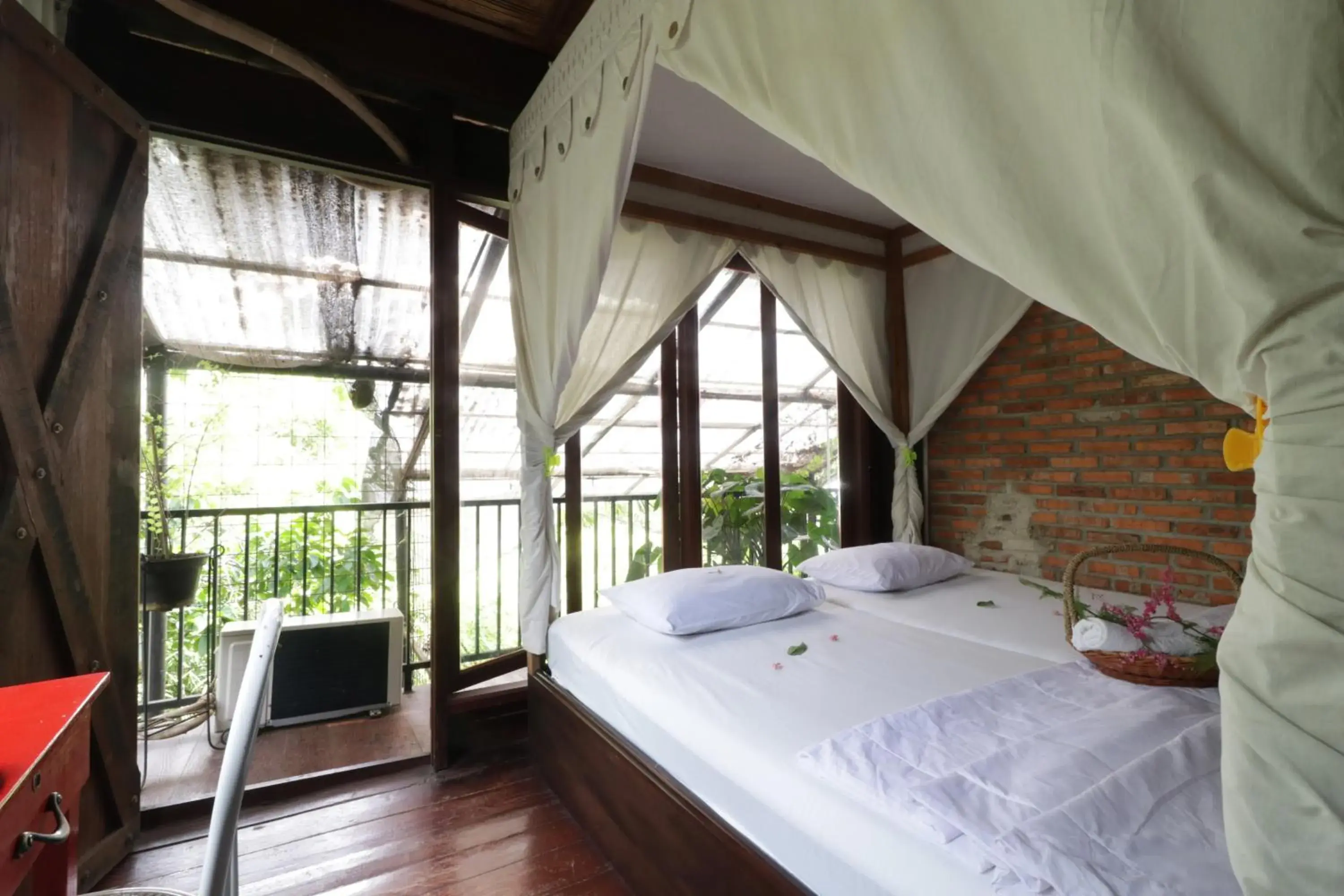 Deluxe Double Room with Balcony in NILA HOUSE, Sharia Family Home Stay Deluxe Double Room with Balcony in NILA HOUSE, Sharia Family Home Stay