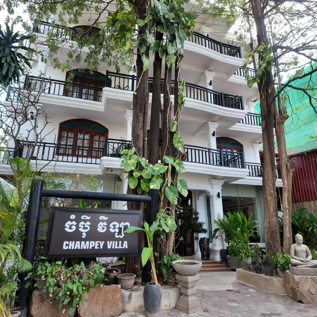 Champey Villa