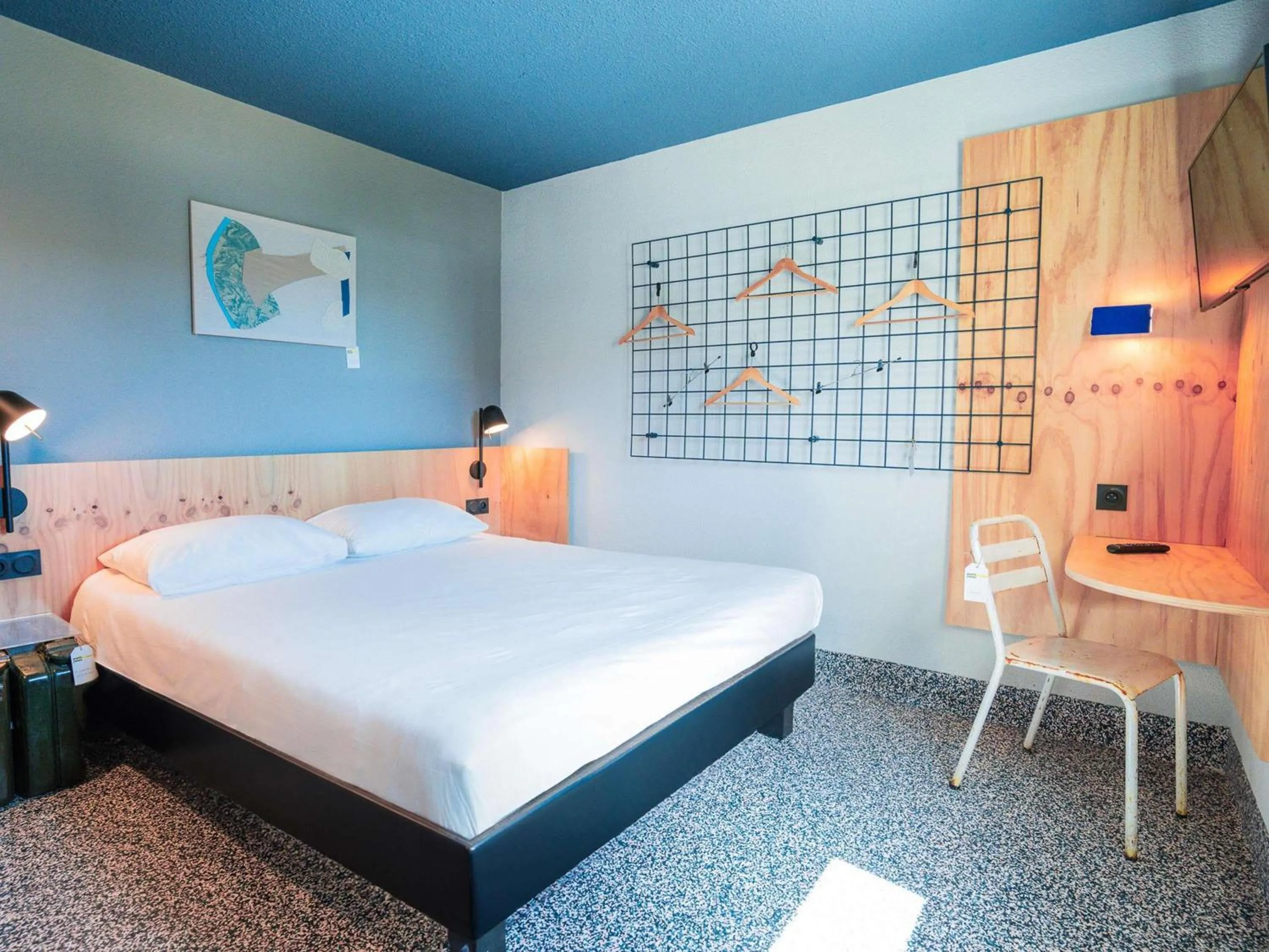 Bedroom, Bed in Greet hôtel Montpellier Aéroport Parc des Expos