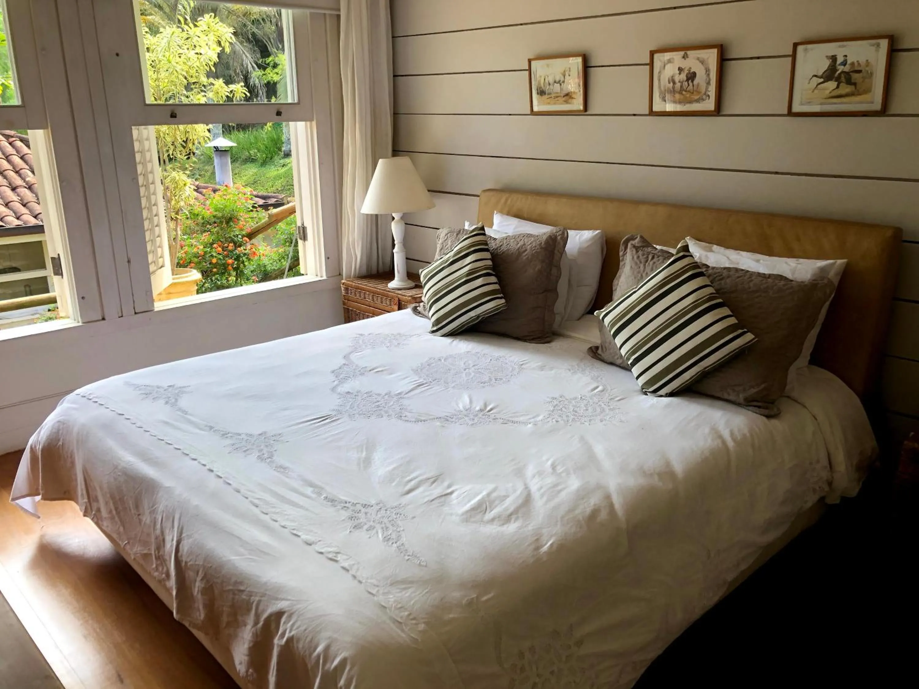 Photo of the whole room, Bed in Pousada Boutique Itaipava