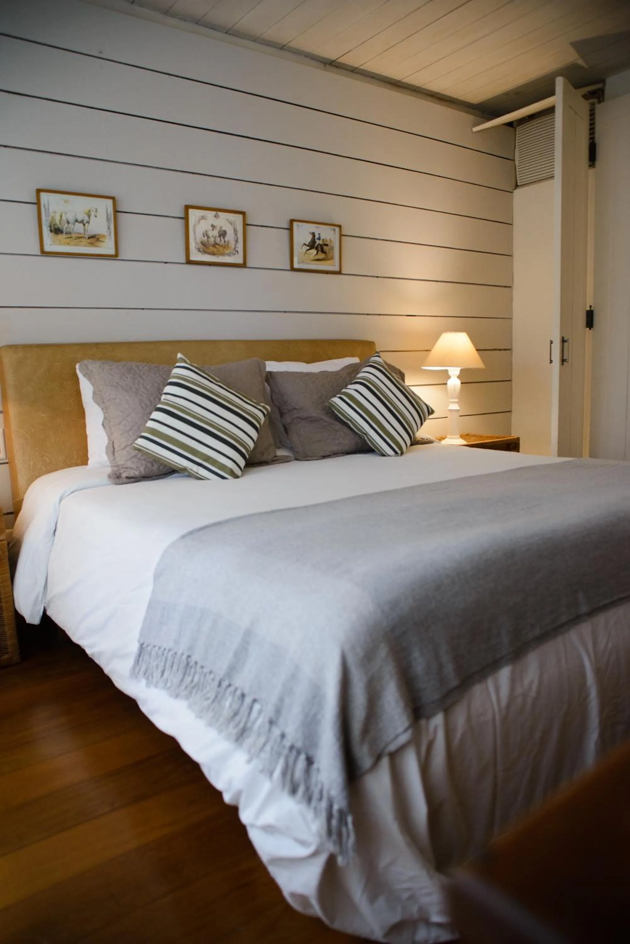 Photo of the whole room, Bed in Pousada Boutique Itaipava