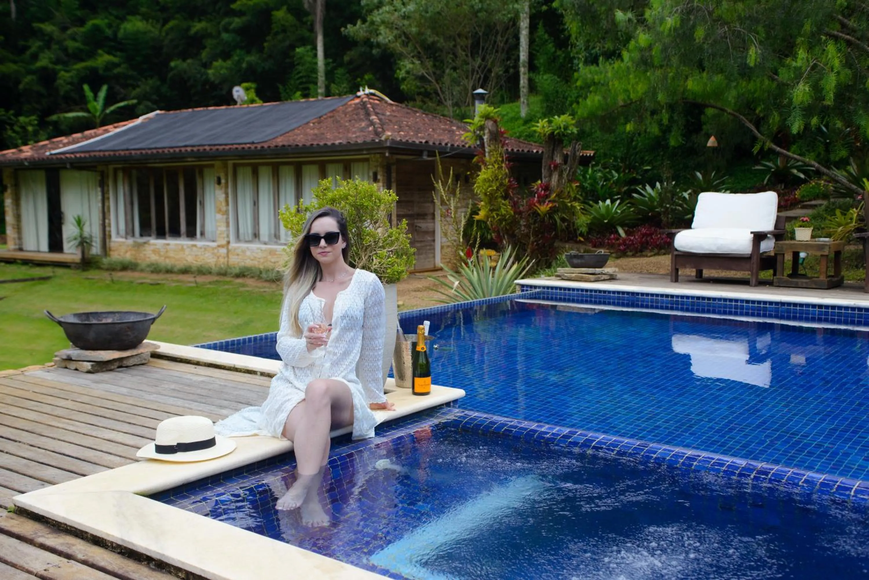 Swimming pool in Pousada Boutique Itaipava