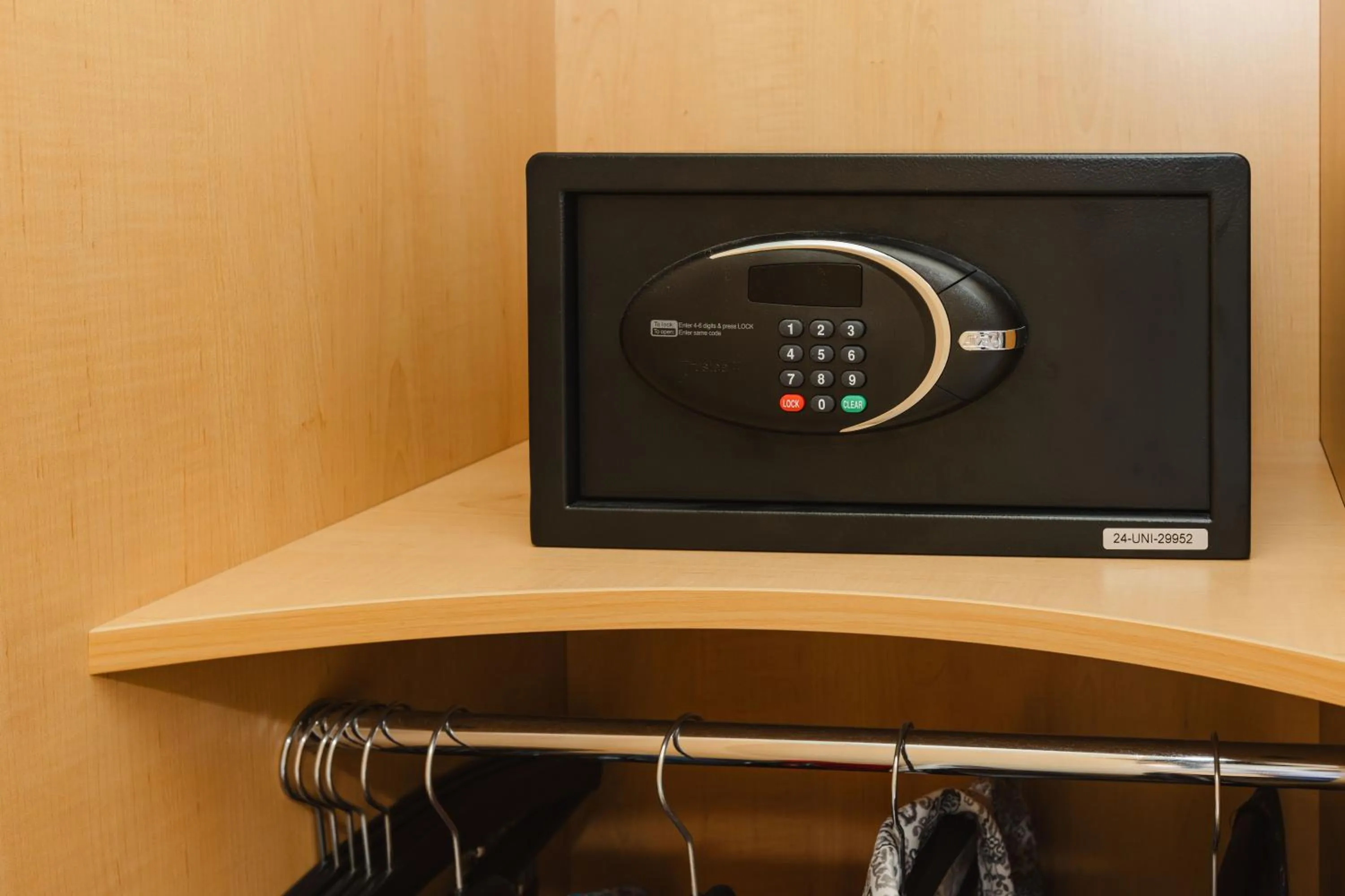 safe in Hotel ibis Rennes Centre Gare Sud