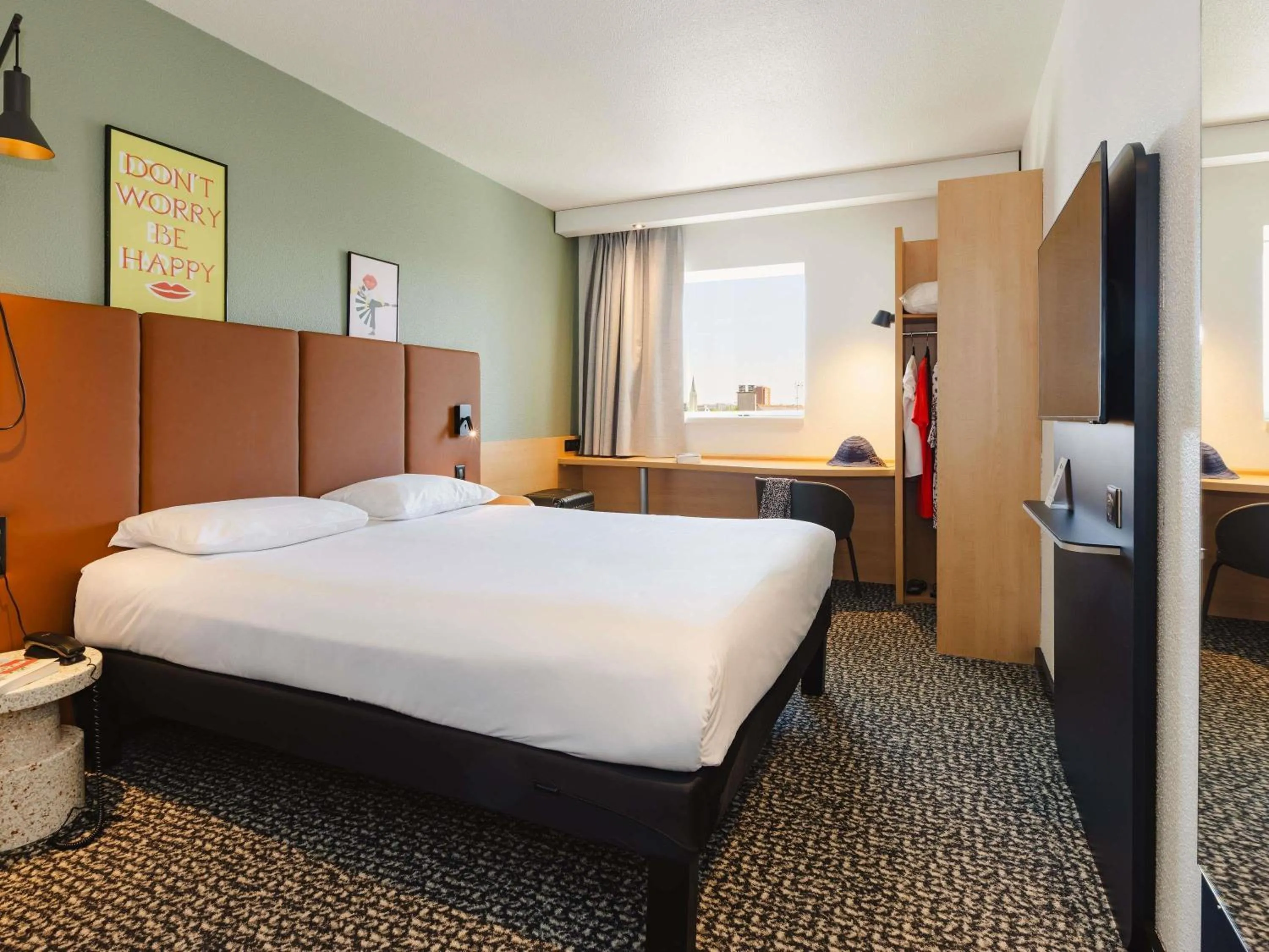 Bedroom, Bed in Hotel ibis Rennes Centre Gare Sud