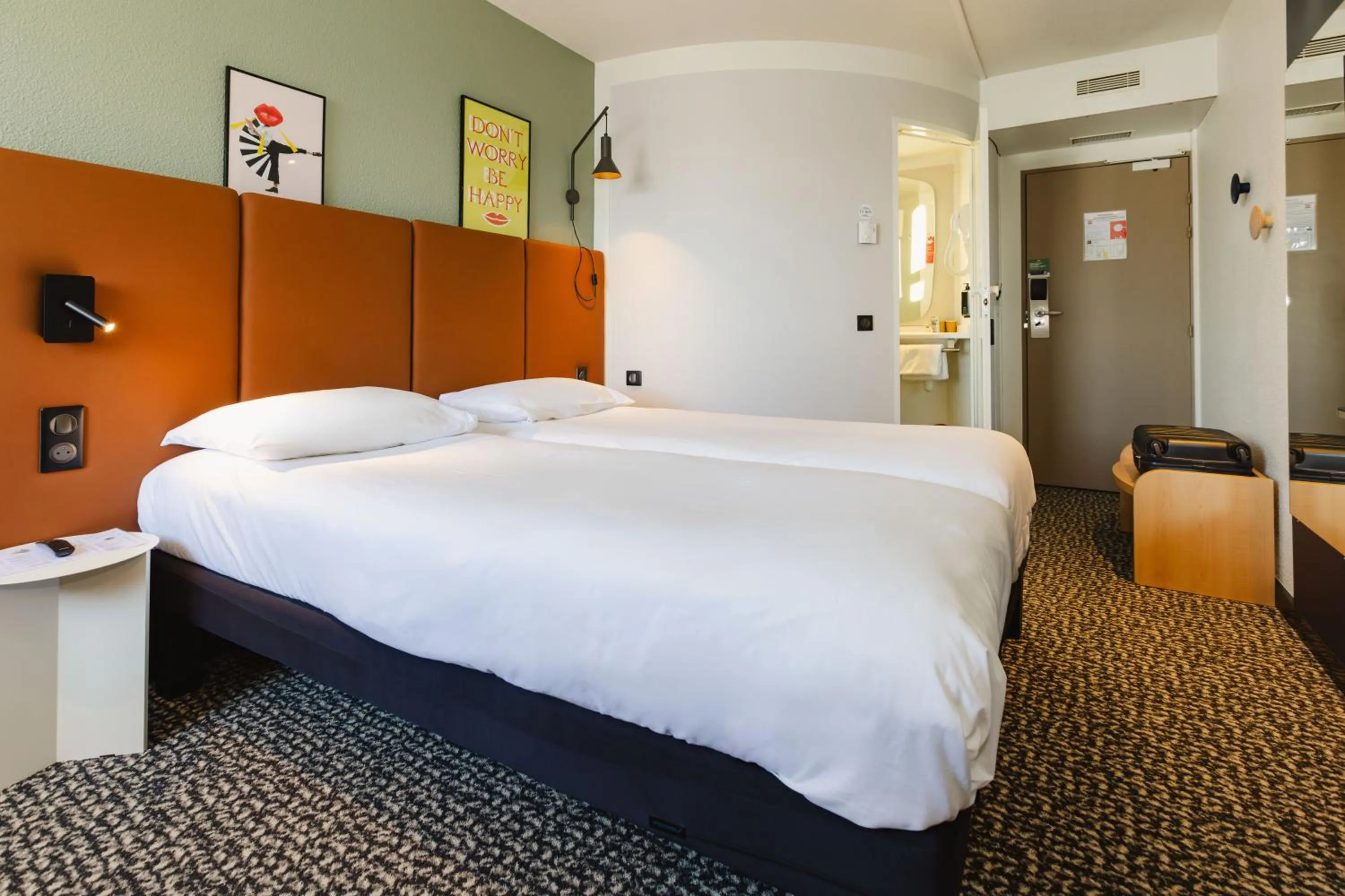 Bed in Hotel ibis Rennes Centre Gare Sud