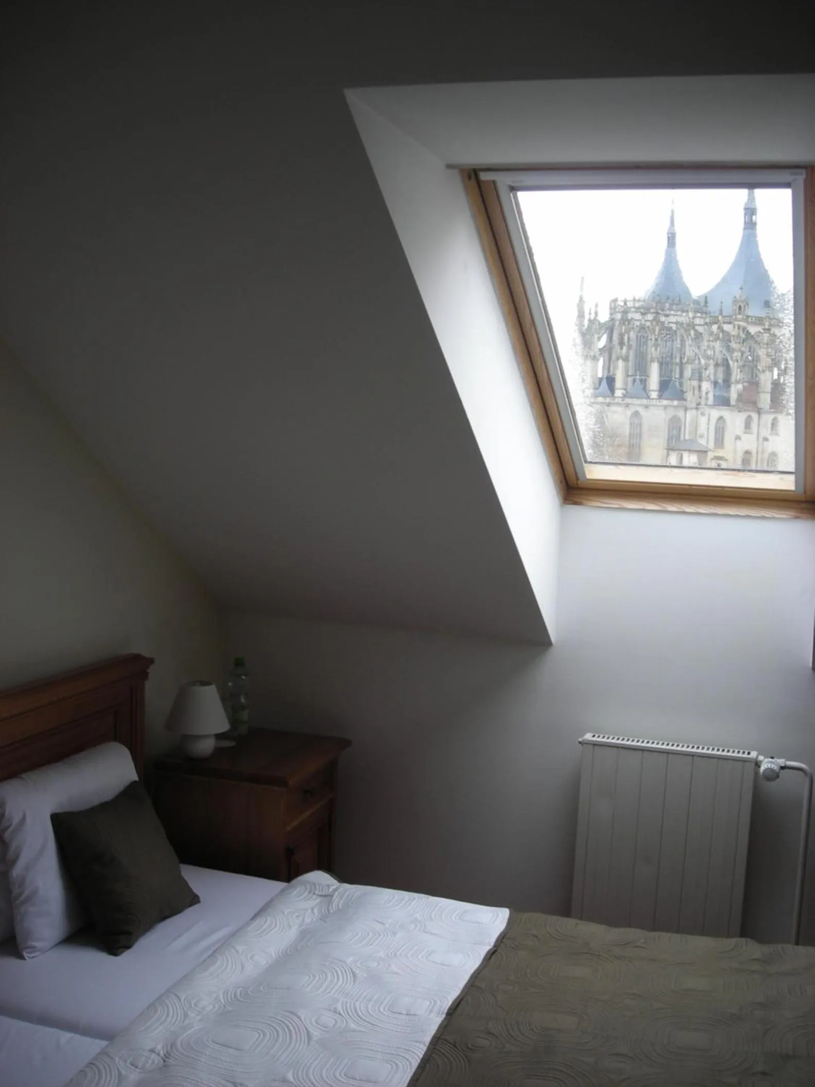 Street view, Bed in Vila U Varhanáře