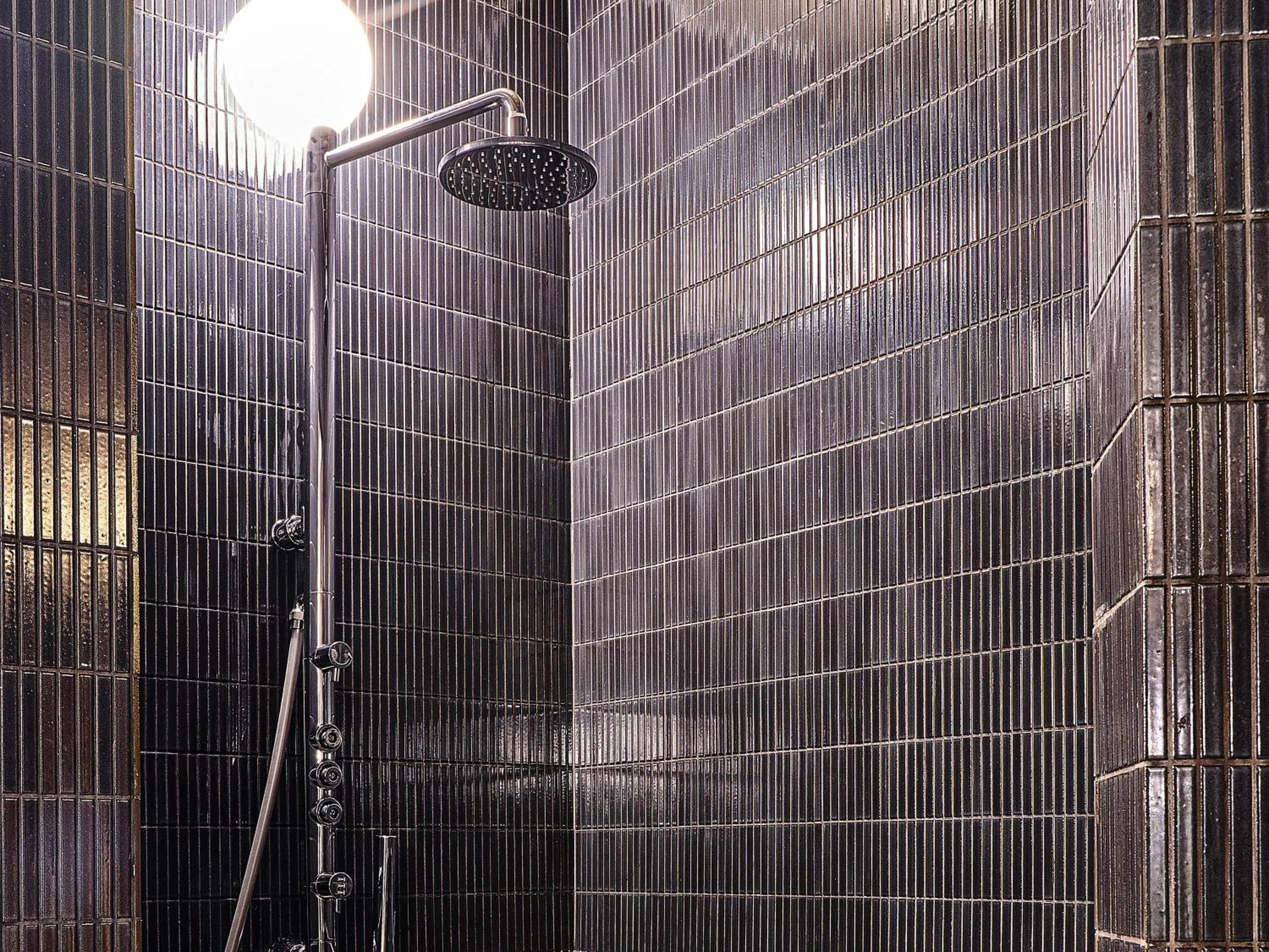 Shower in Anshin Oyado Woman&Man Nagoya Sakae