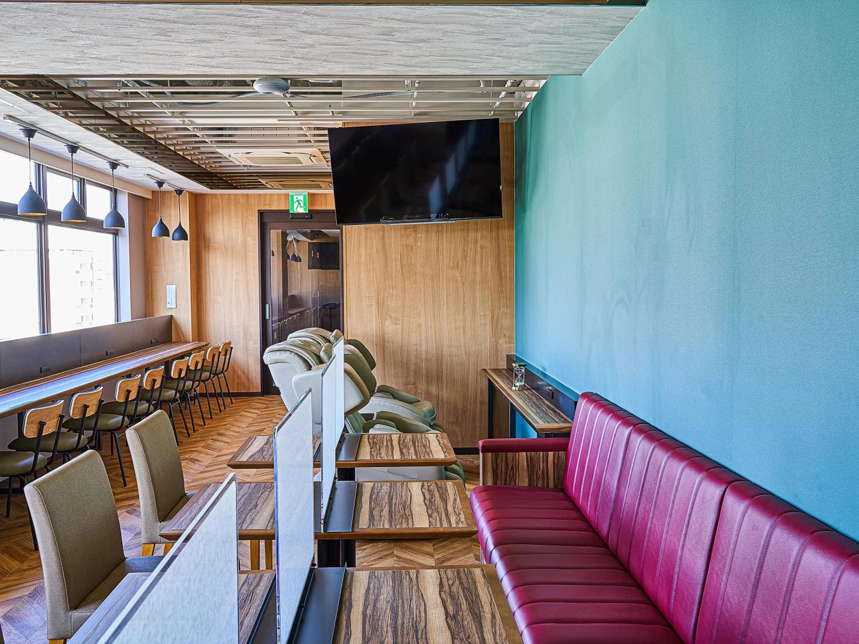 Communal lounge/ TV room in Anshin Oyado Woman&Man Nagoya Sakae