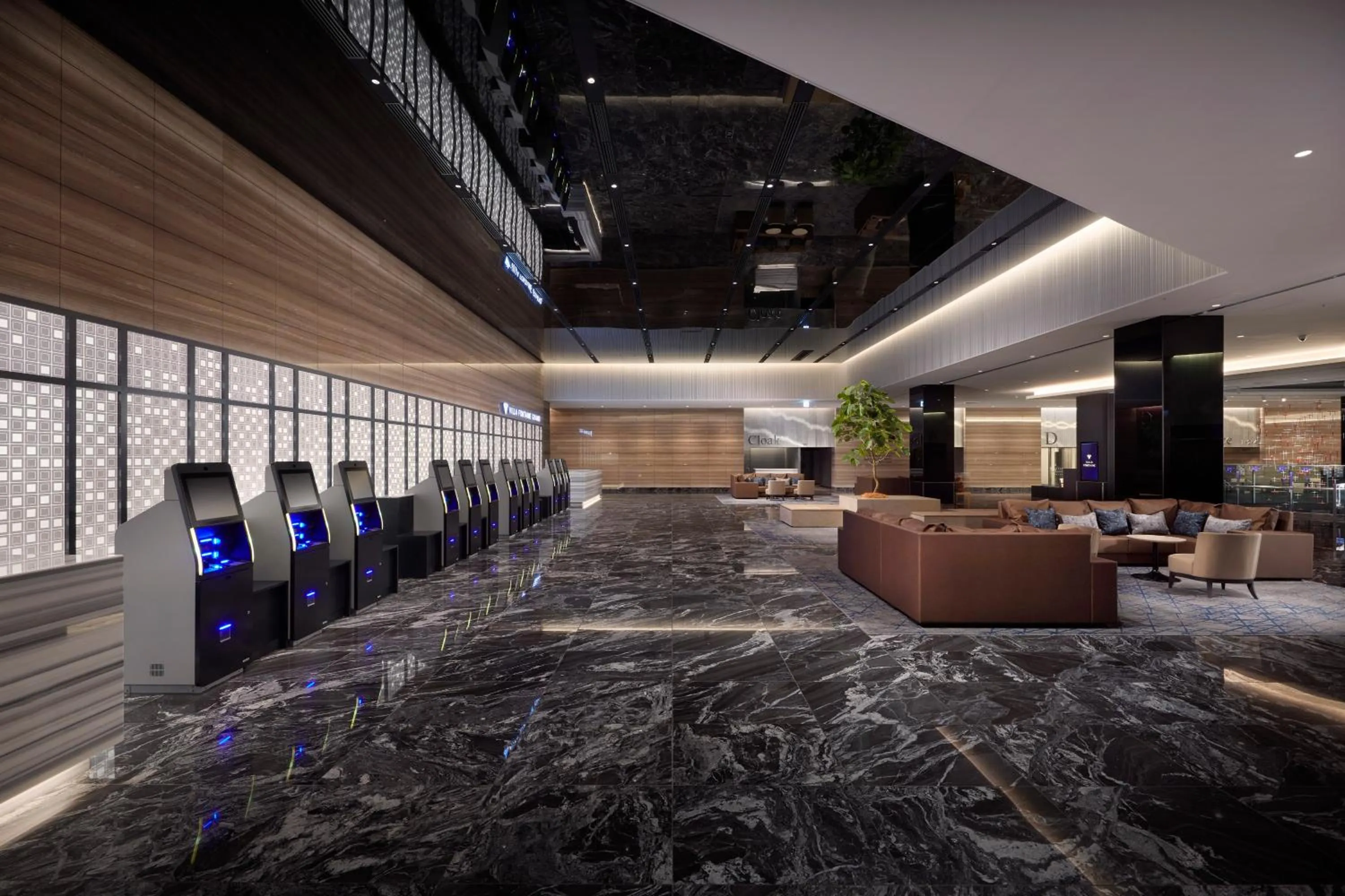 Lobby or reception in Villa Fontaine Grand Haneda Airport