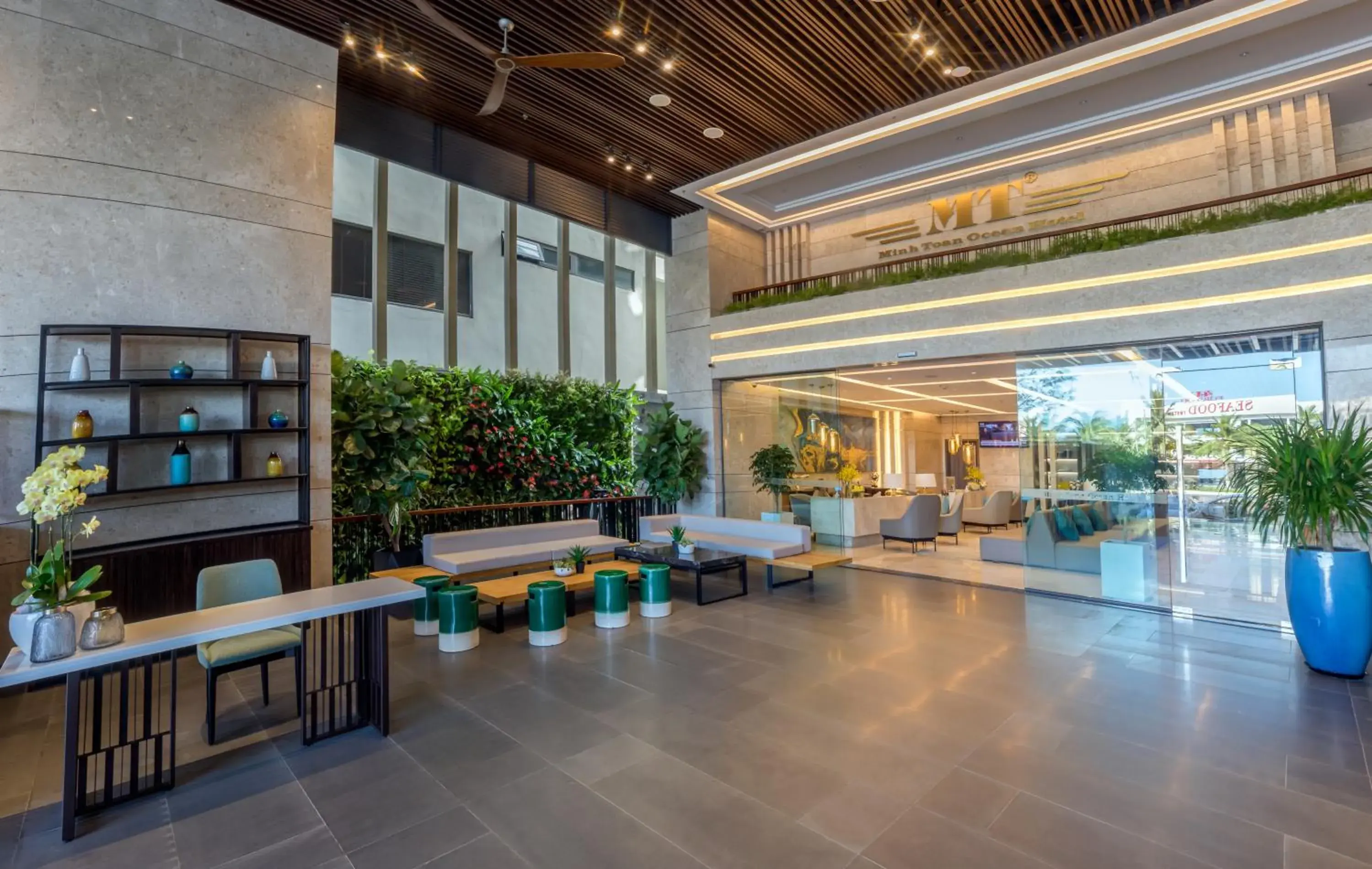 Property building in Minh Toan SAFI Ocean Hotel Property building in Minh Toan SAFI Ocean Hotel