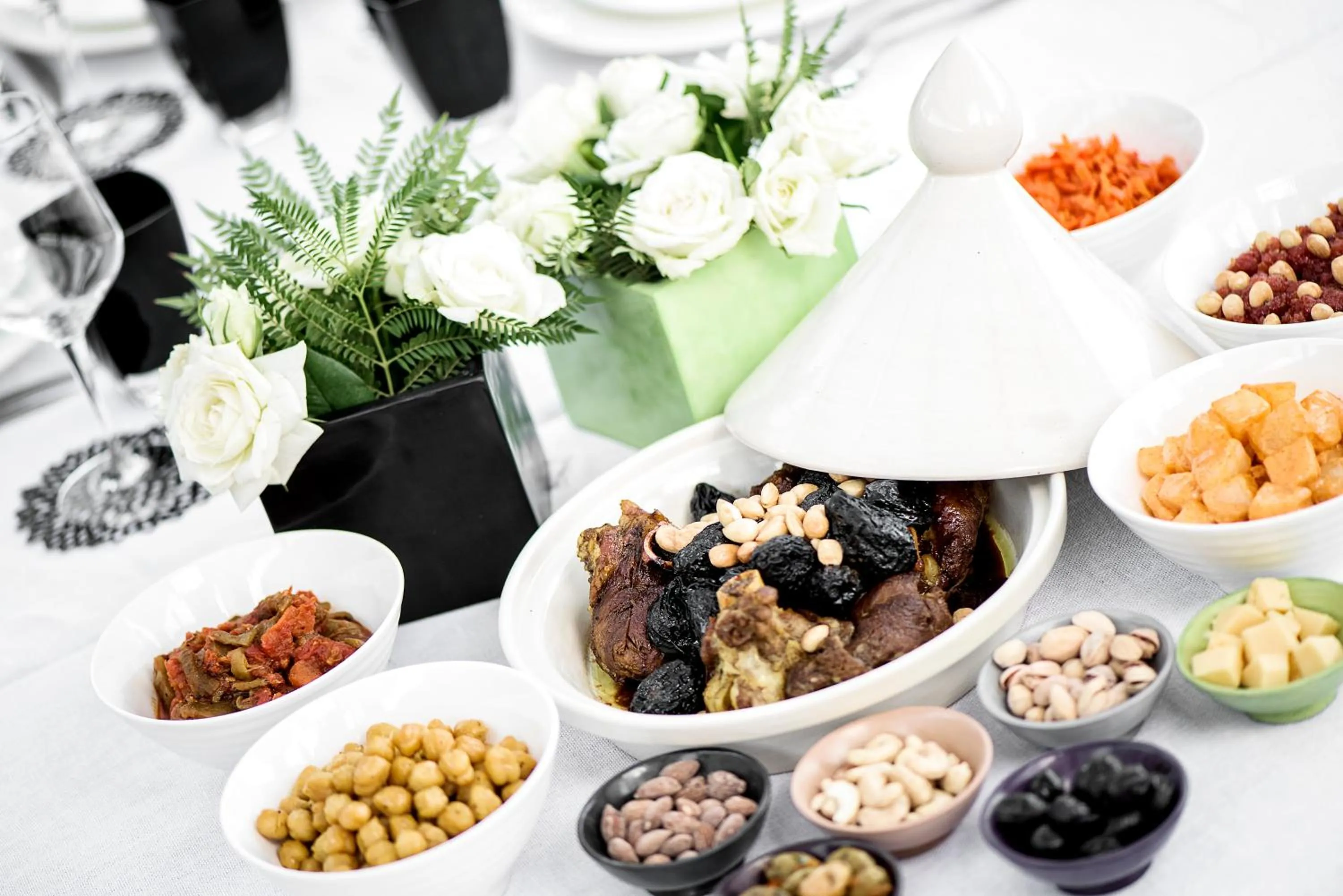 Restaurant/places to eat in Dar Assiya