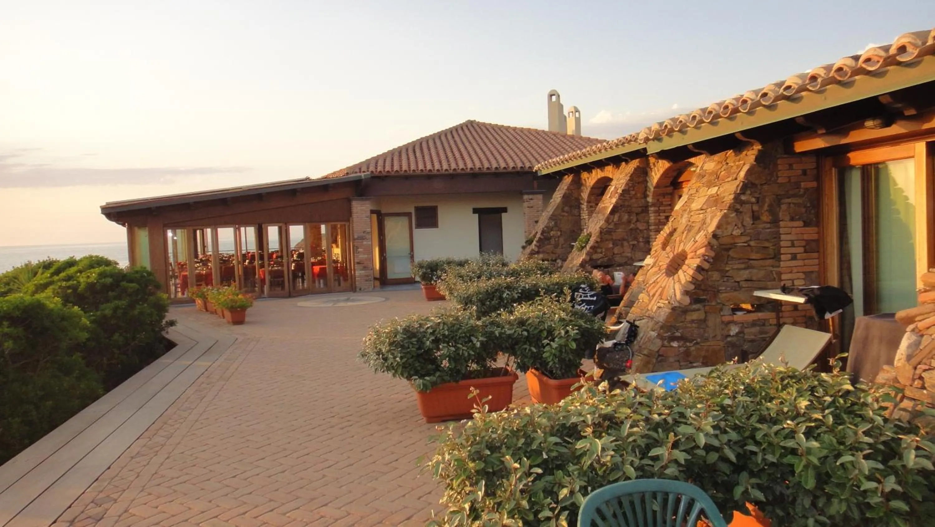 Facade/entrance in Hotel Corsaro Nero