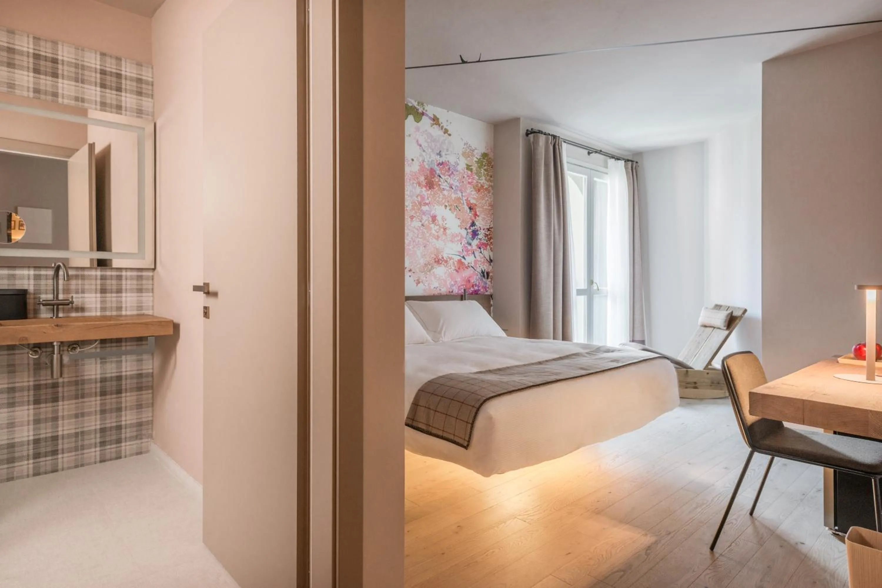 Bed in QC Room San Pellegrino