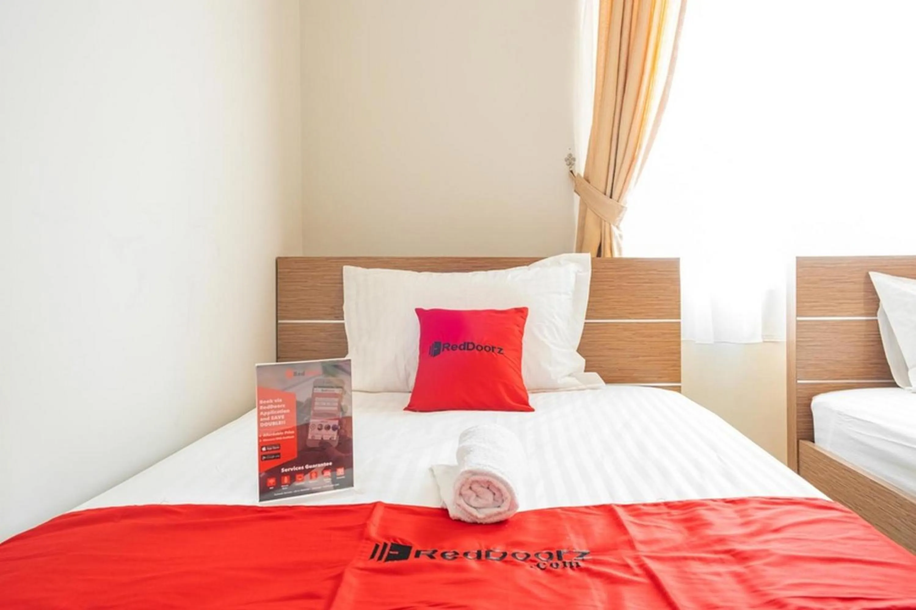 Bedroom, Bed in RedDoorz near Siloam Karawaci 3