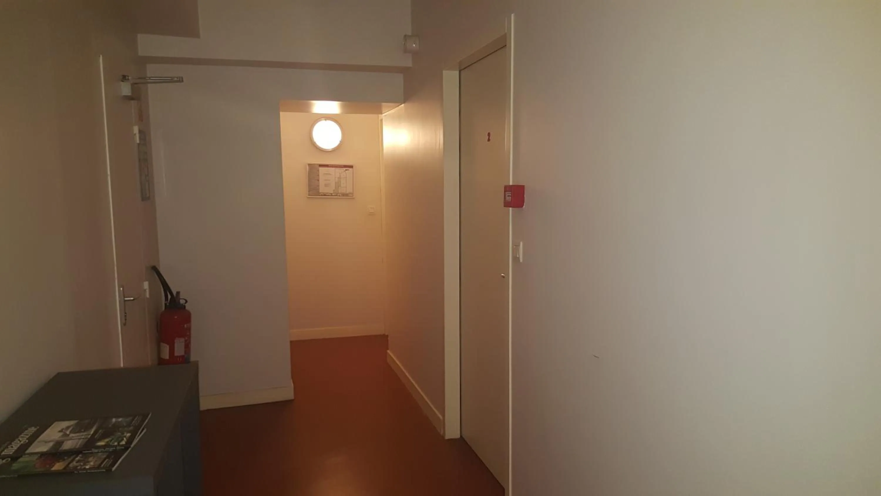 Lobby or reception in Au Pigeon Blanc