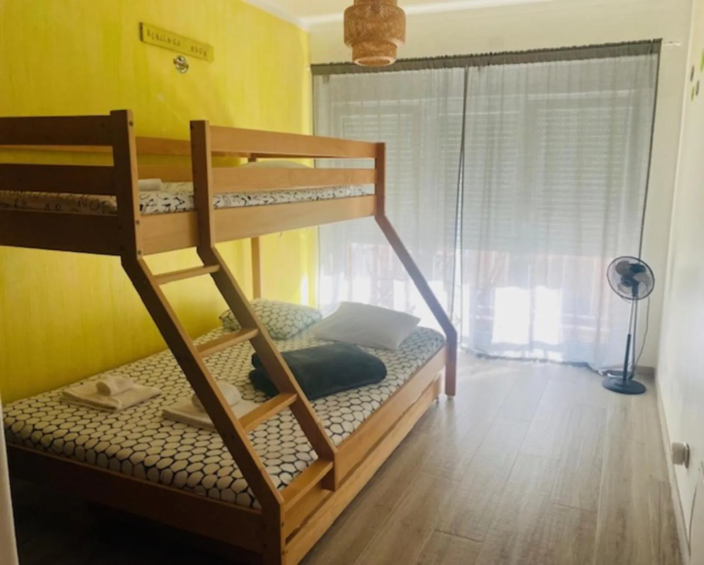Bedroom, Bed in SwordFish Eco-House Peniche