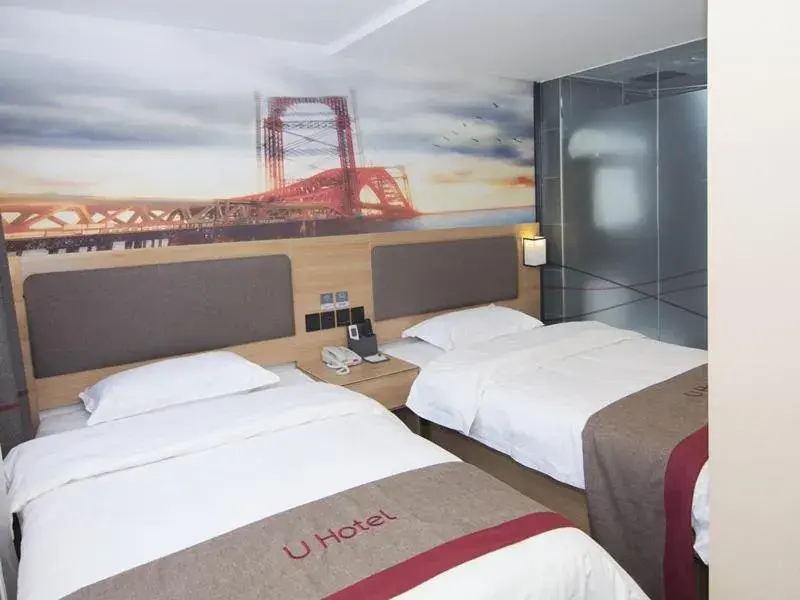 Bed in Thank Inn Plus Hotel Shanghai Qingpu District Hongqiao National Exhibition Center Xujing North City Bed in Thank Inn Plus Hotel Shanghai Qingpu District Hongqiao National Exhibition Center Xujing North City