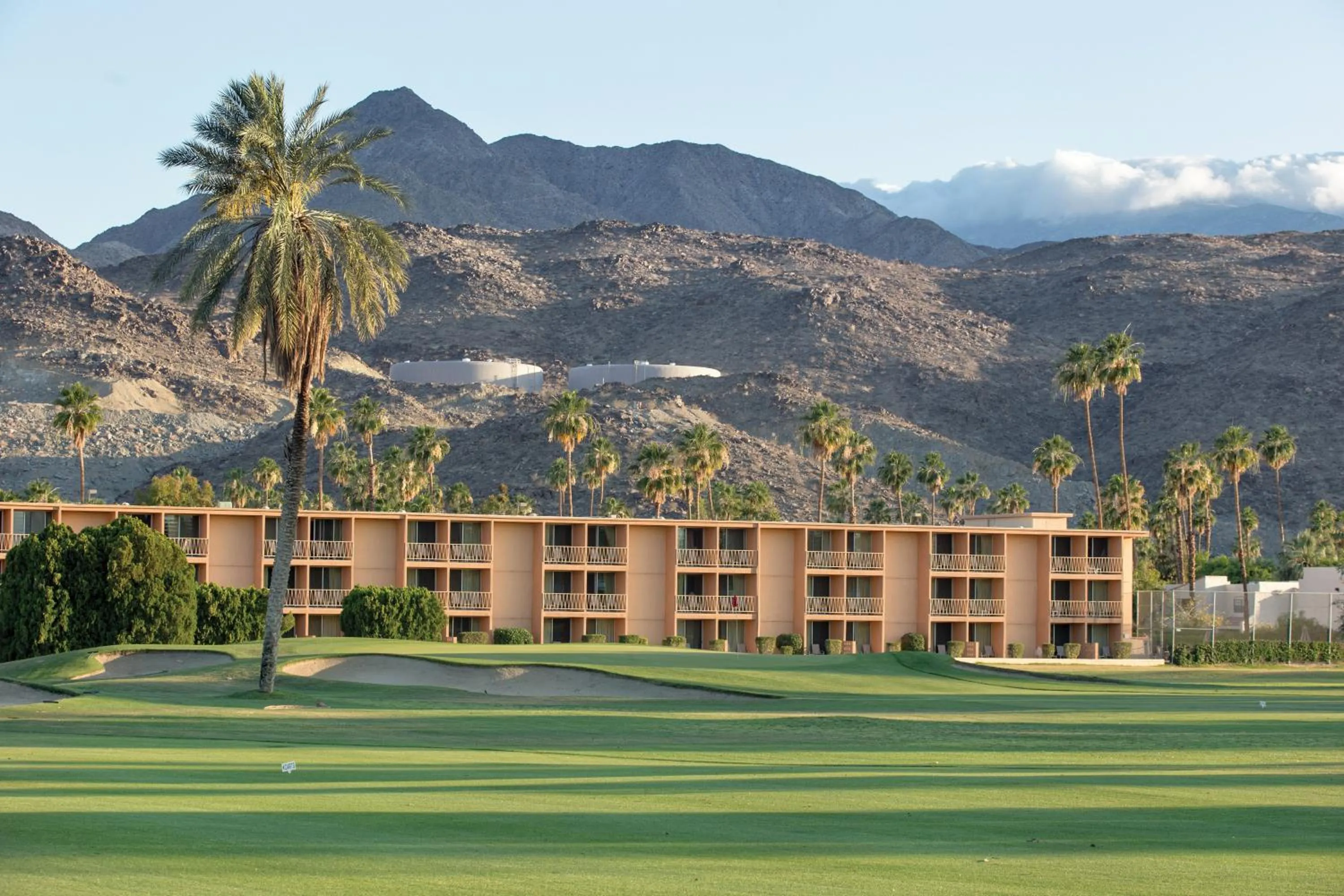 Golfcourse in WorldMark Palm Springs - Plaza Resort and Spa