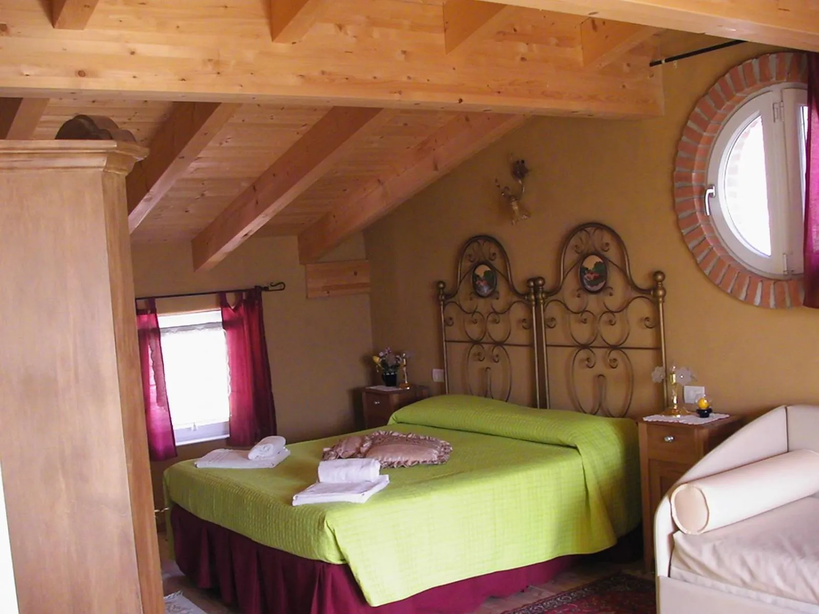 Bed in B&B Al Cristo