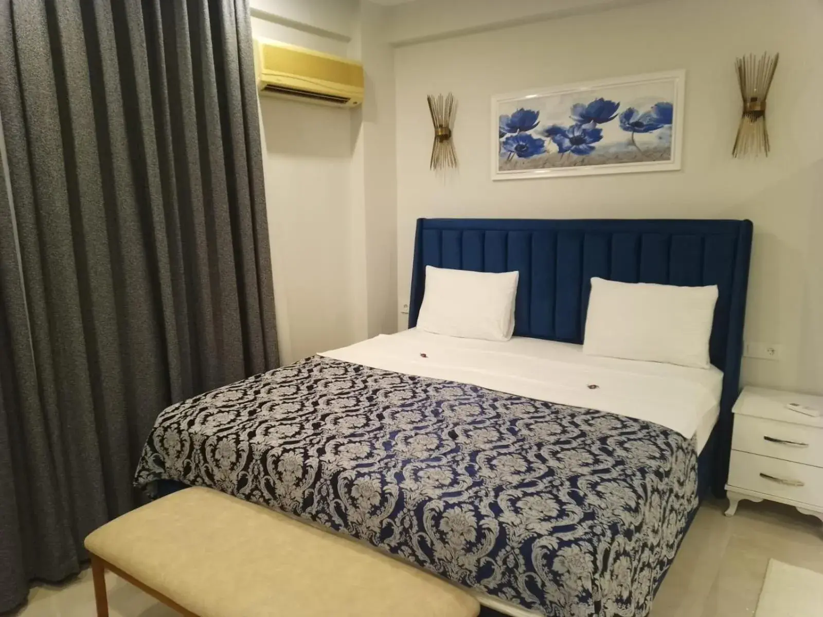 Deluxe Double Room in The Cotton House Deluxe Double Room in The Cotton House