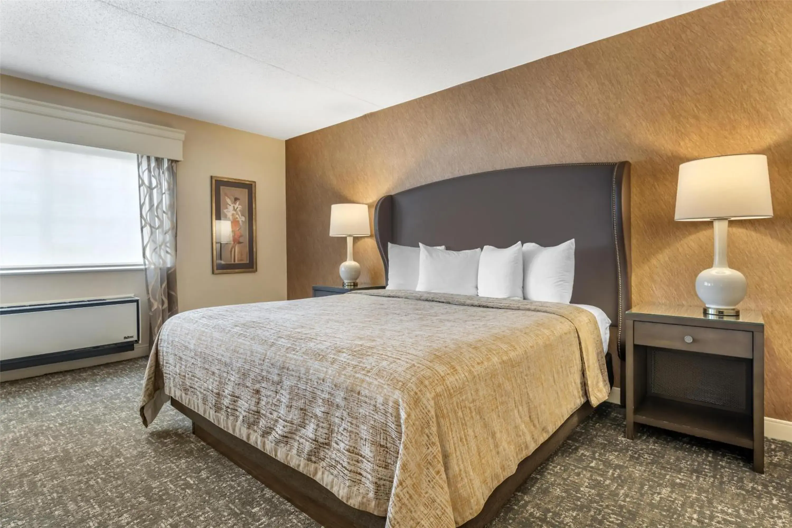 Photo of the whole room, Bed in Best Western Plus The Normandy Inn & Suites Photo of the whole room, Bed in Best Western Plus The Normandy Inn & Suites