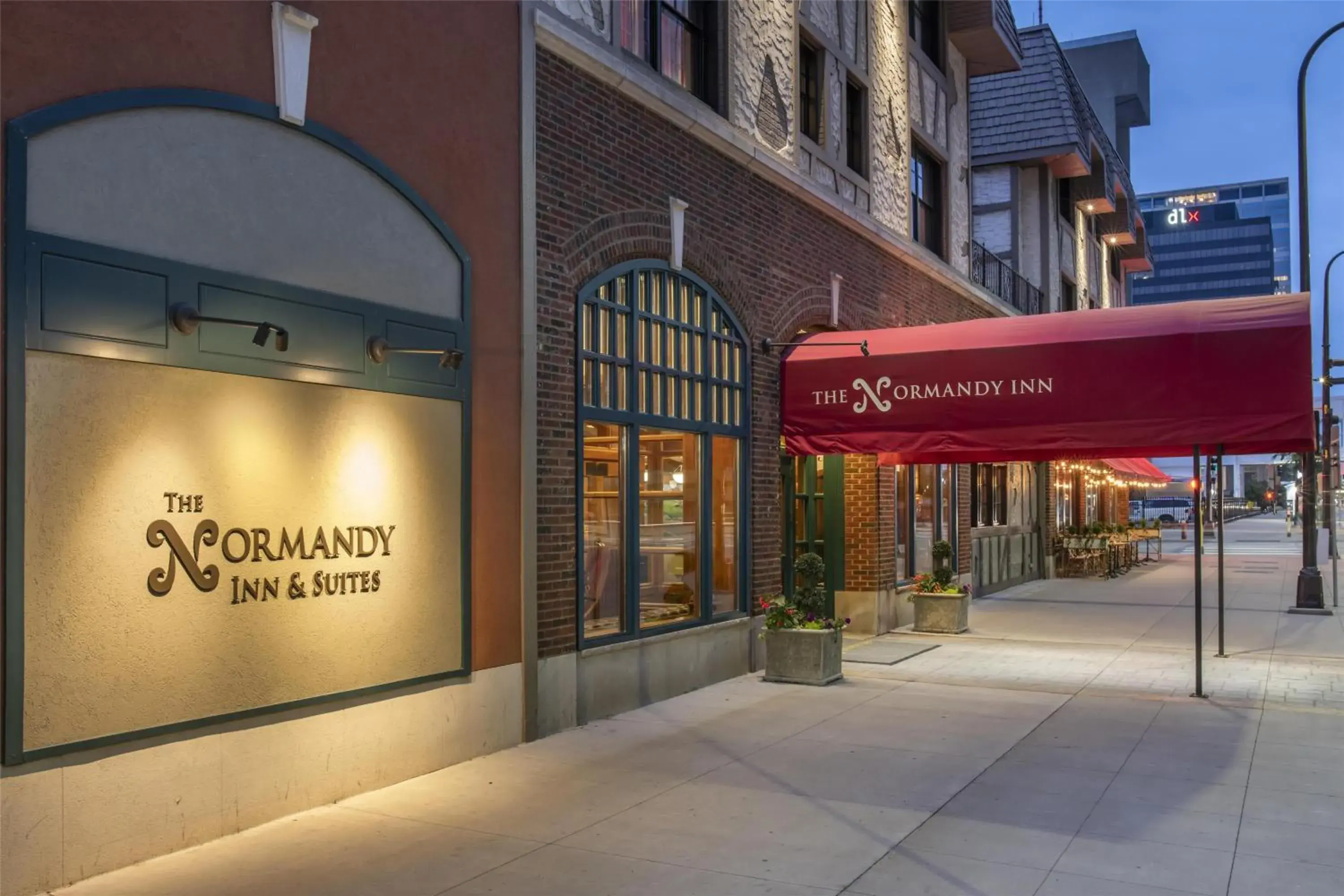 Property building in Best Western Plus The Normandy Inn & Suites Property building in Best Western Plus The Normandy Inn & Suites