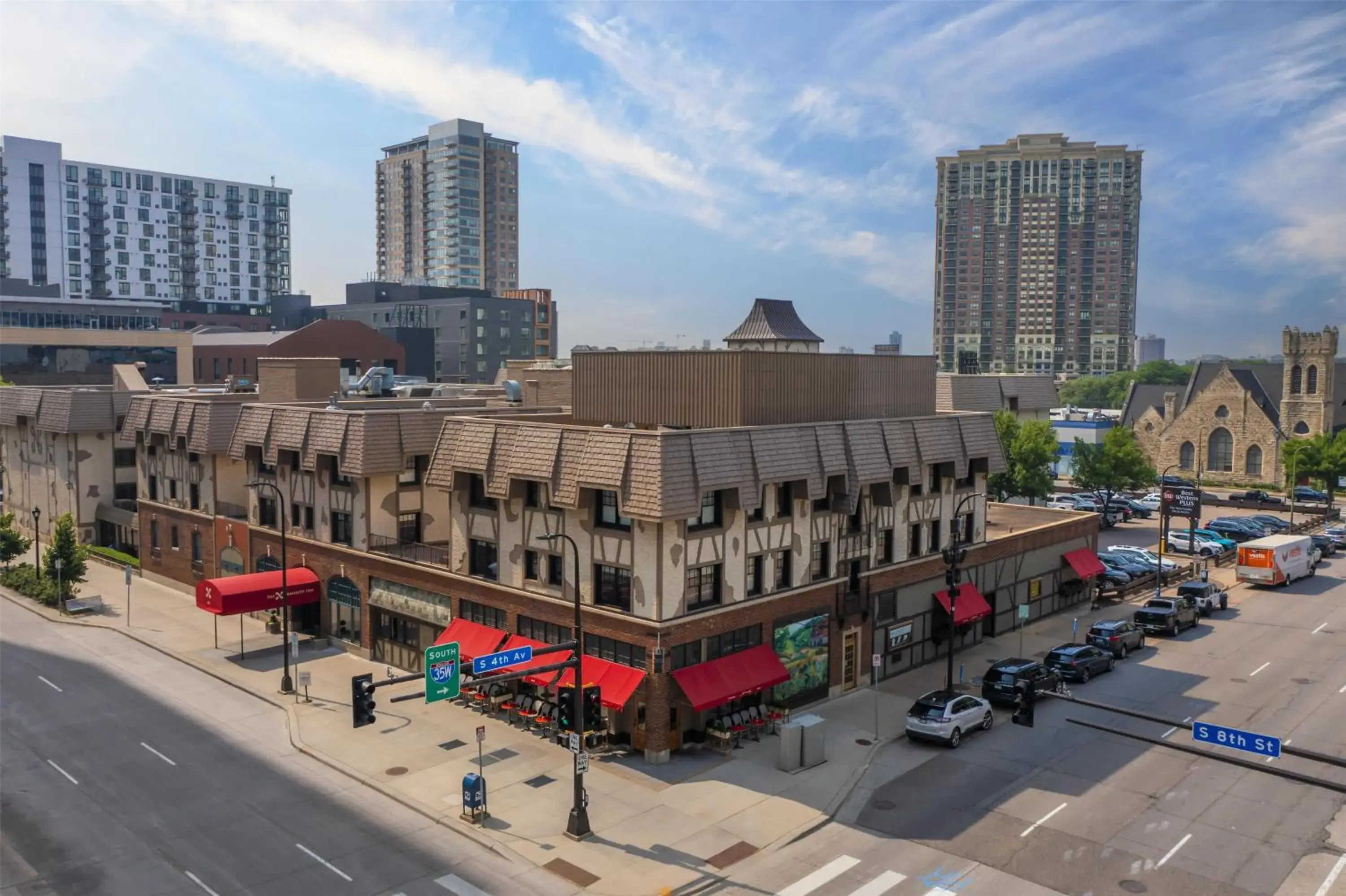 Property building in Best Western Plus The Normandy Inn & Suites Property building in Best Western Plus The Normandy Inn & Suites